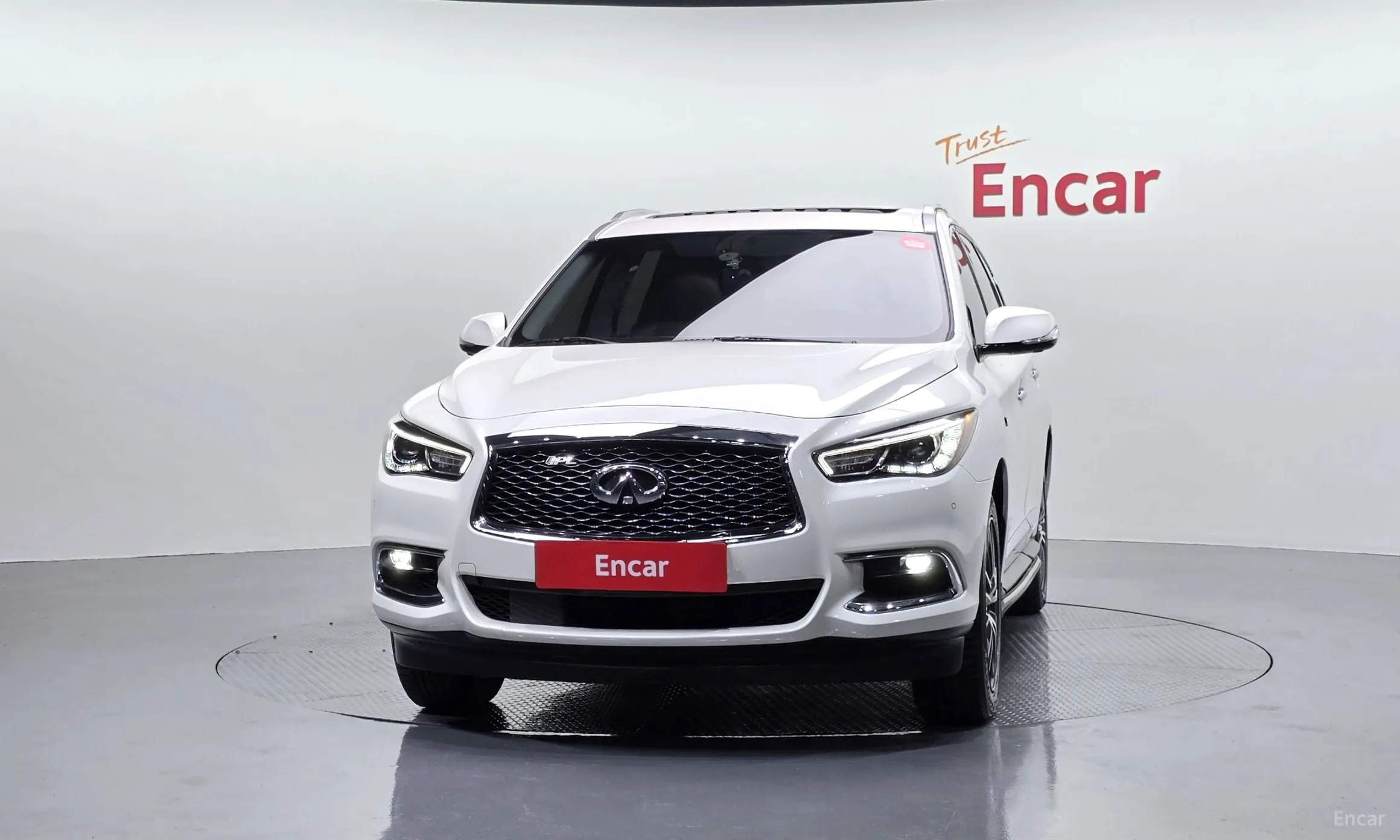 Infiniti QX60 превью 3