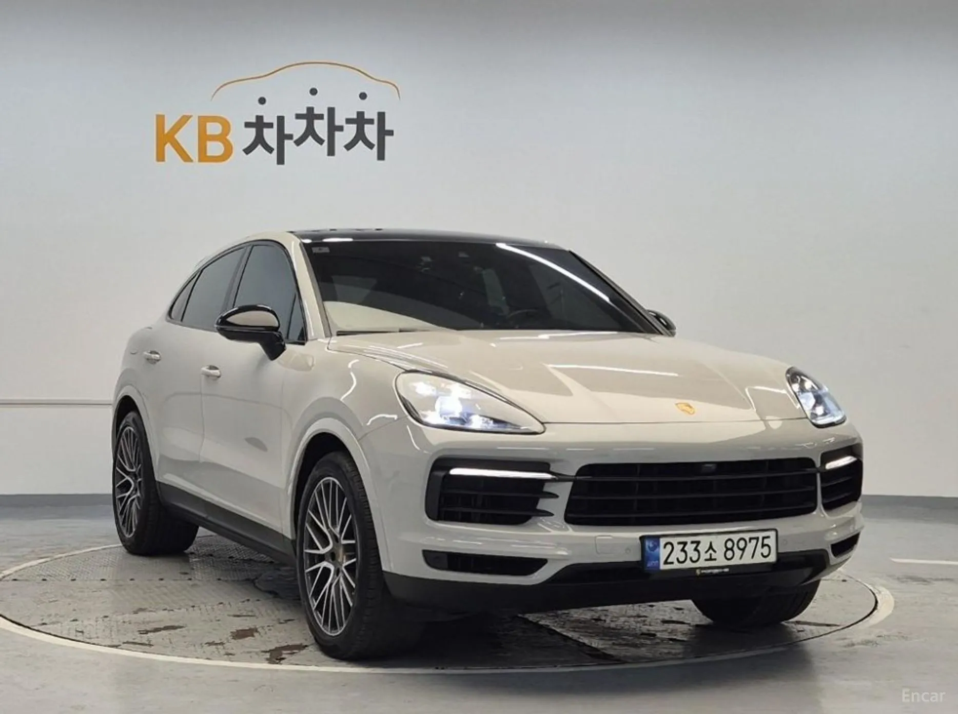 Porsche Cayenne (PO536) превью 4