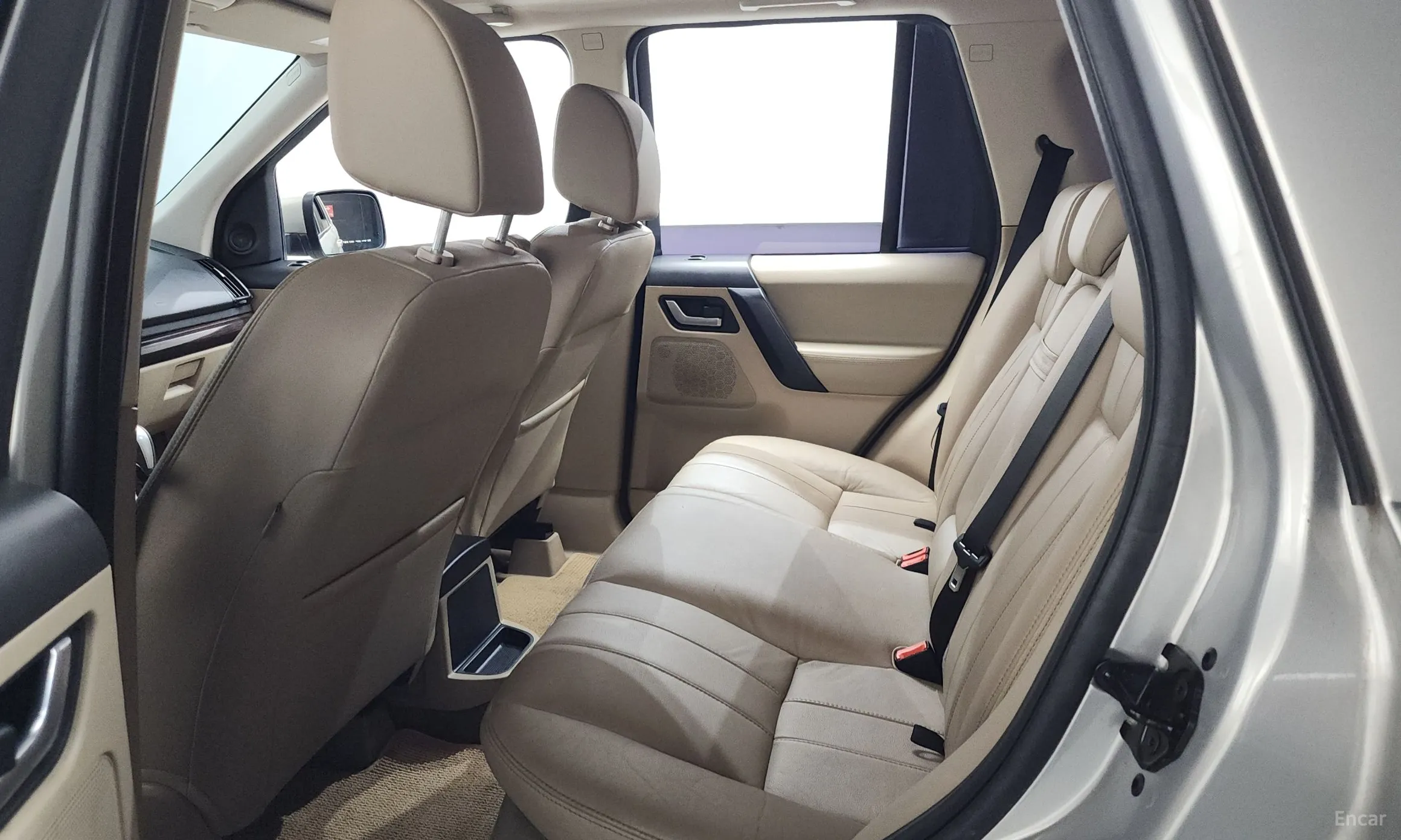 Land Rover Freelander 2 превью 19