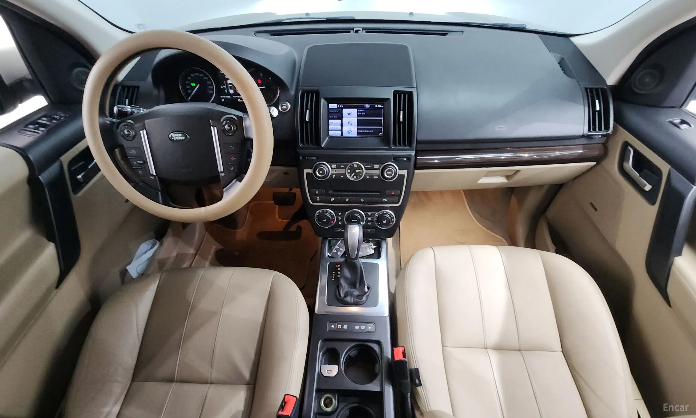 Land Rover Freelander 2 превью 7