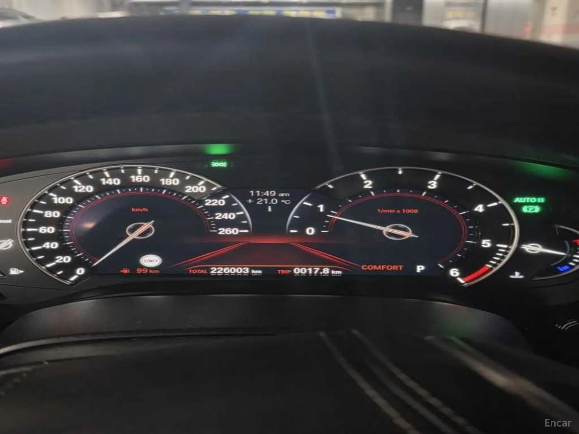 BMW 5 Series (G30) превью 6