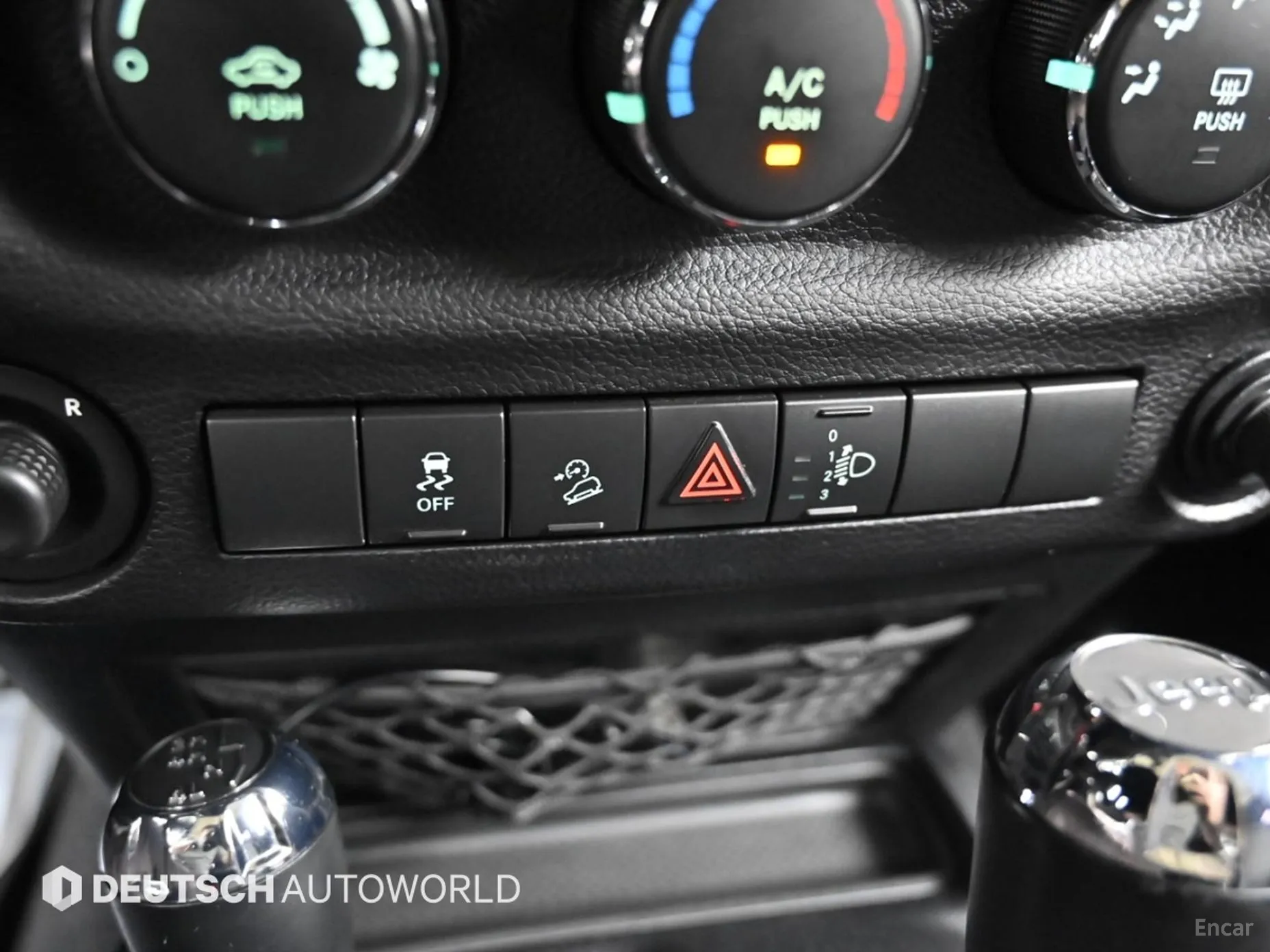 Jeep Wrangler (JK) превью 17