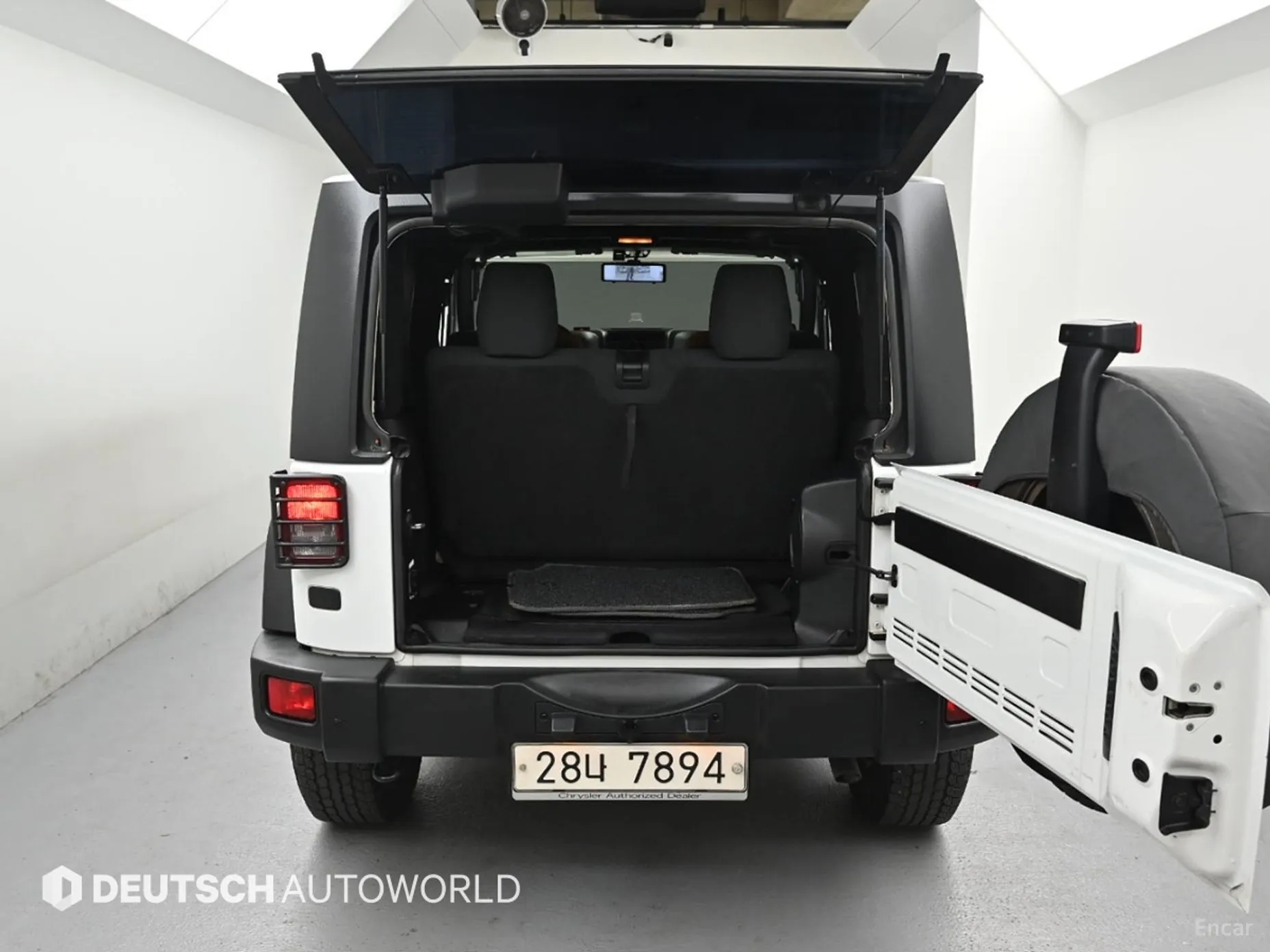 Jeep Wrangler (JK) превью 20