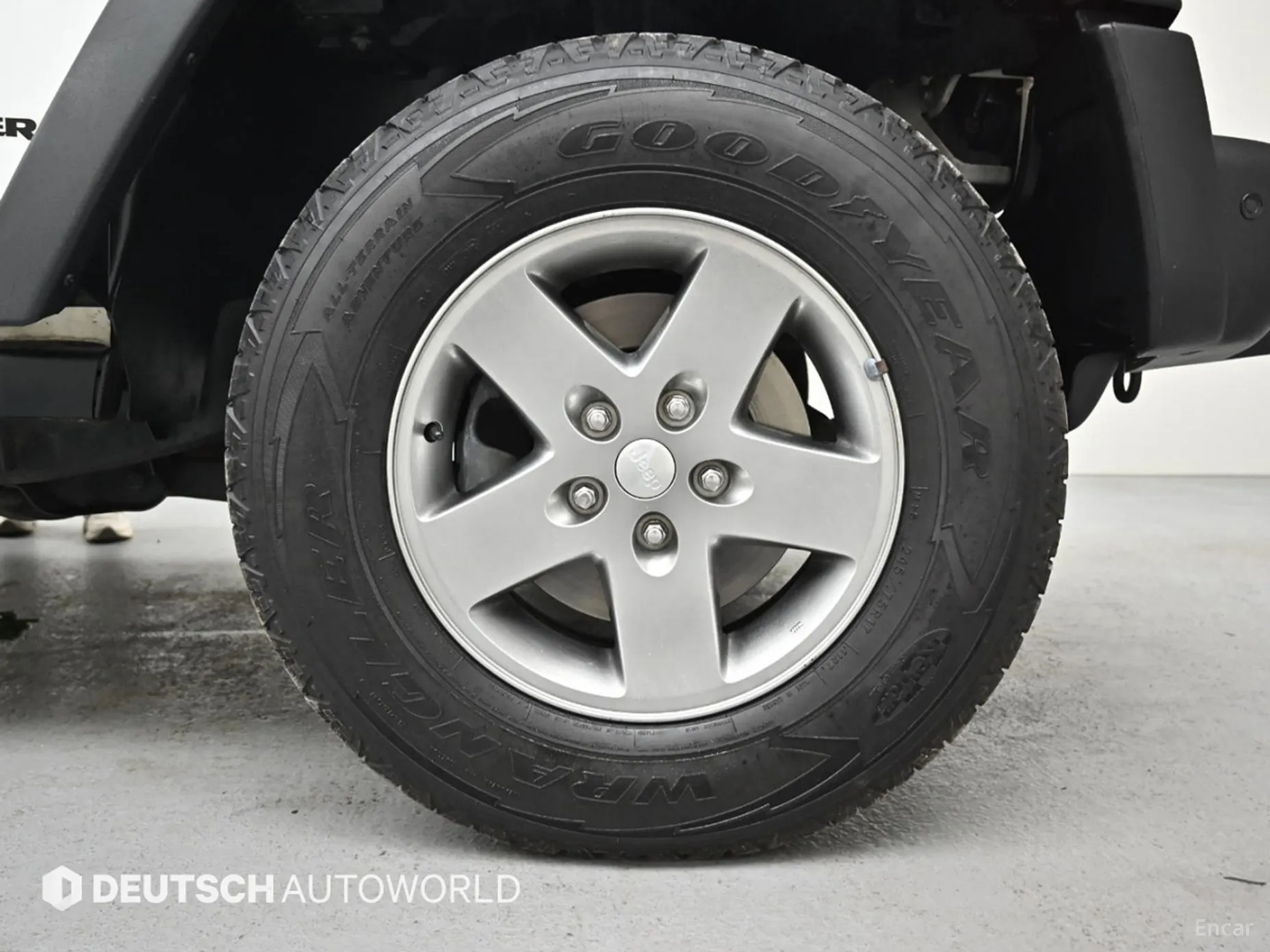 Jeep Wrangler (JK) превью 5