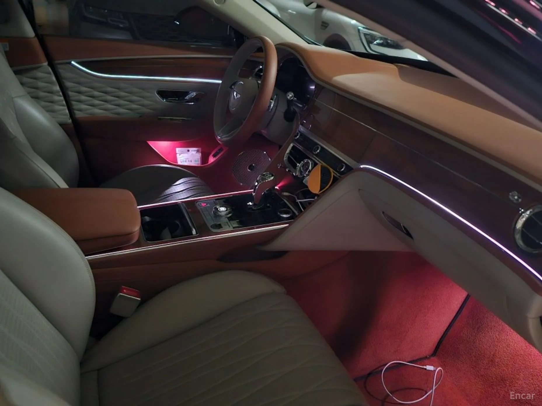 Bentley Flying Spur 3rd Generation превью 7