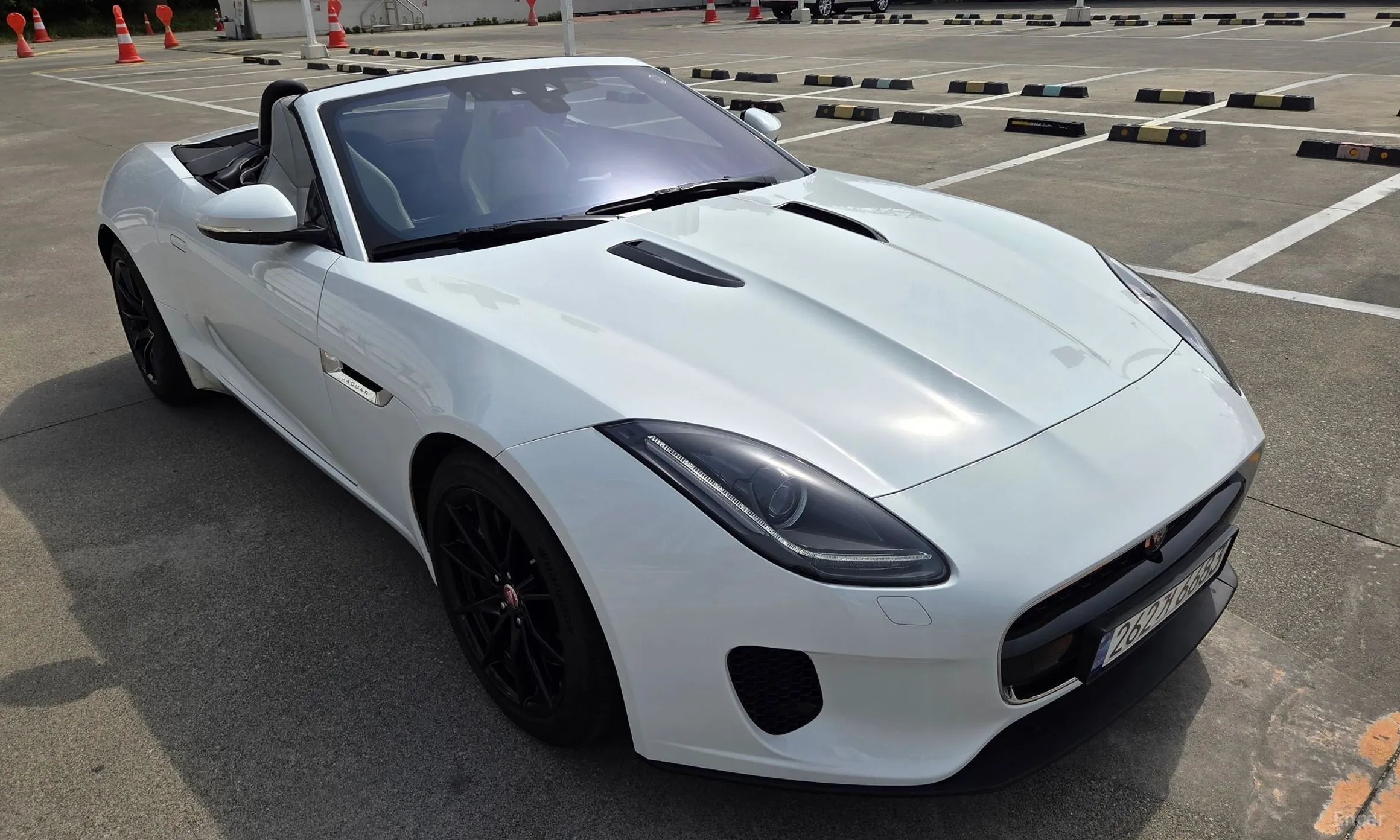 Jaguar F-TYPE