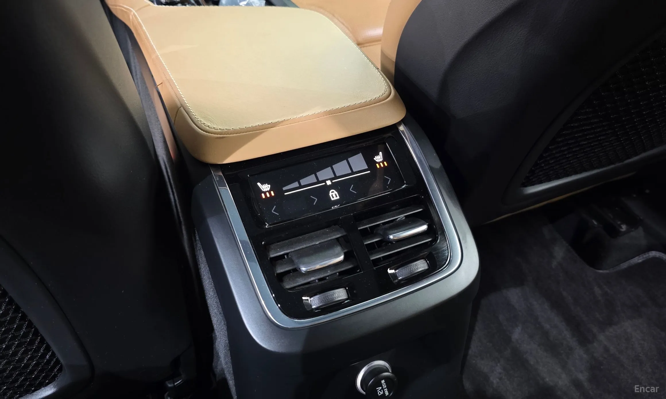 Volvo XC90 Gen 2 превью 19