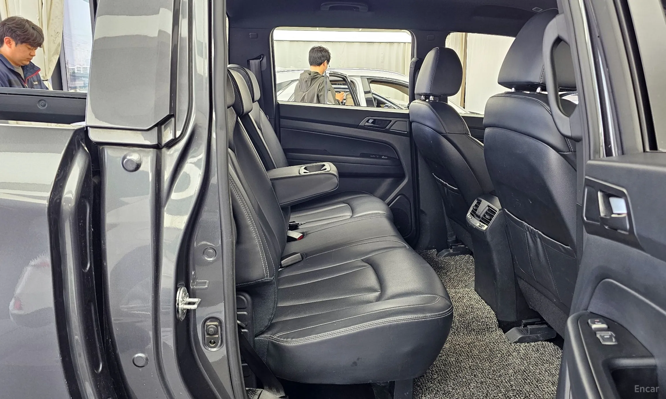 KG Mobility (SsangYong) Rexton Sports Khan превью 12