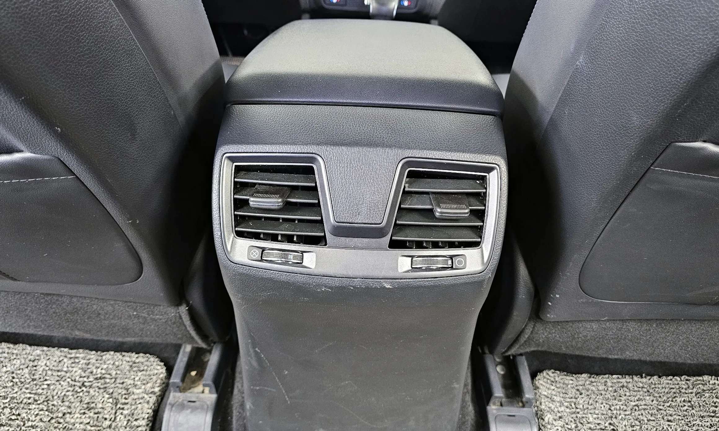 KG Mobility (SsangYong) Rexton Sports Khan превью 19