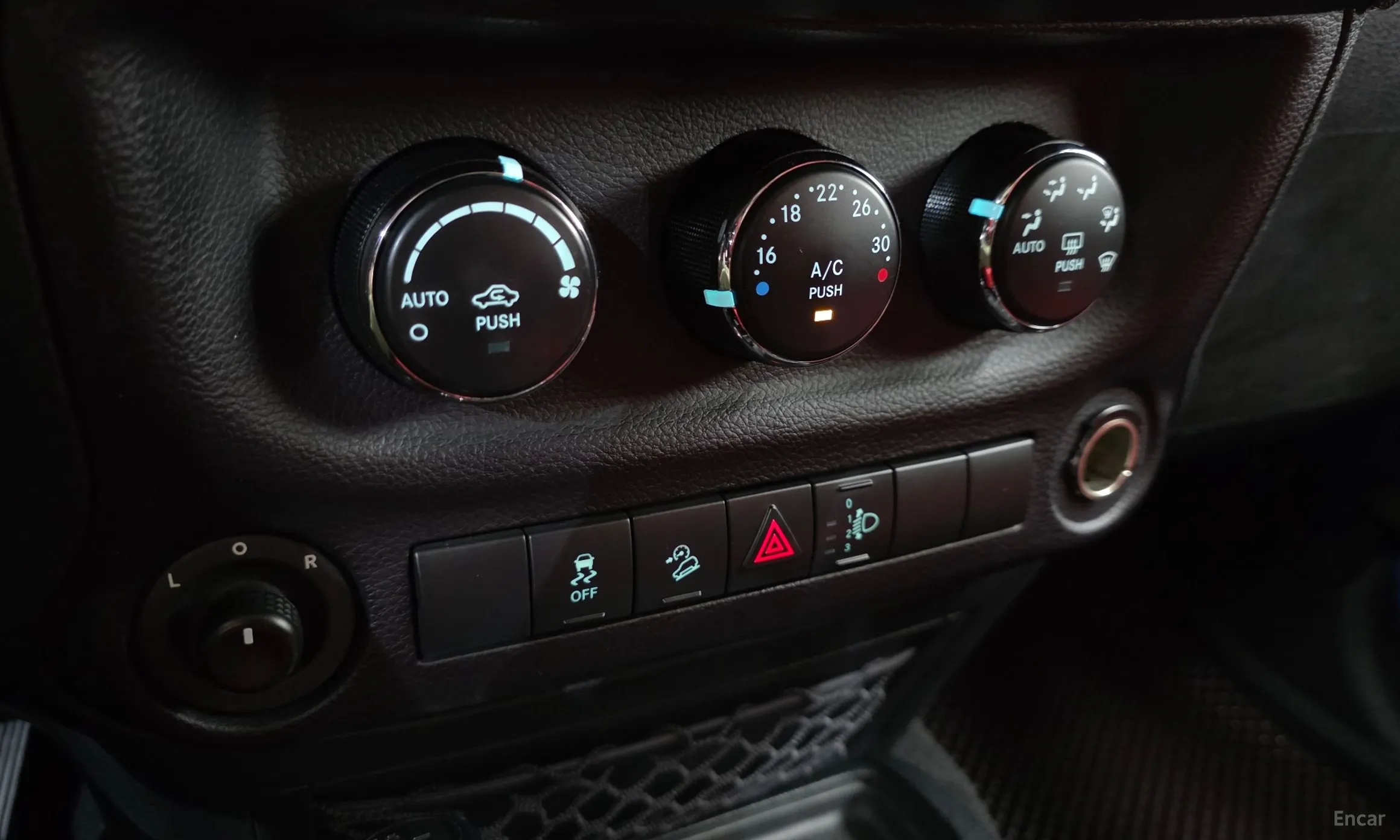 Jeep Wrangler (JK) превью 16