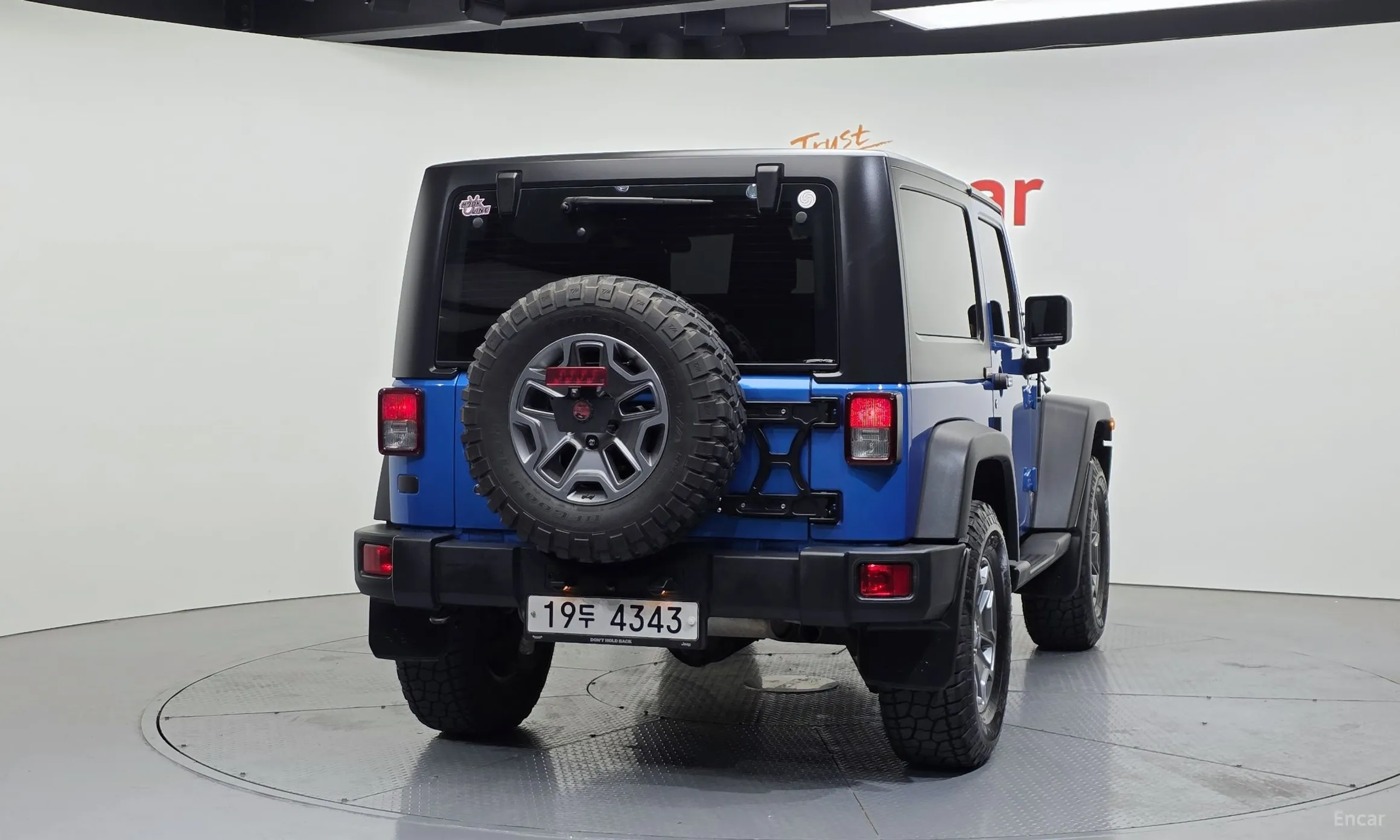 Jeep Wrangler (JK) превью 4
