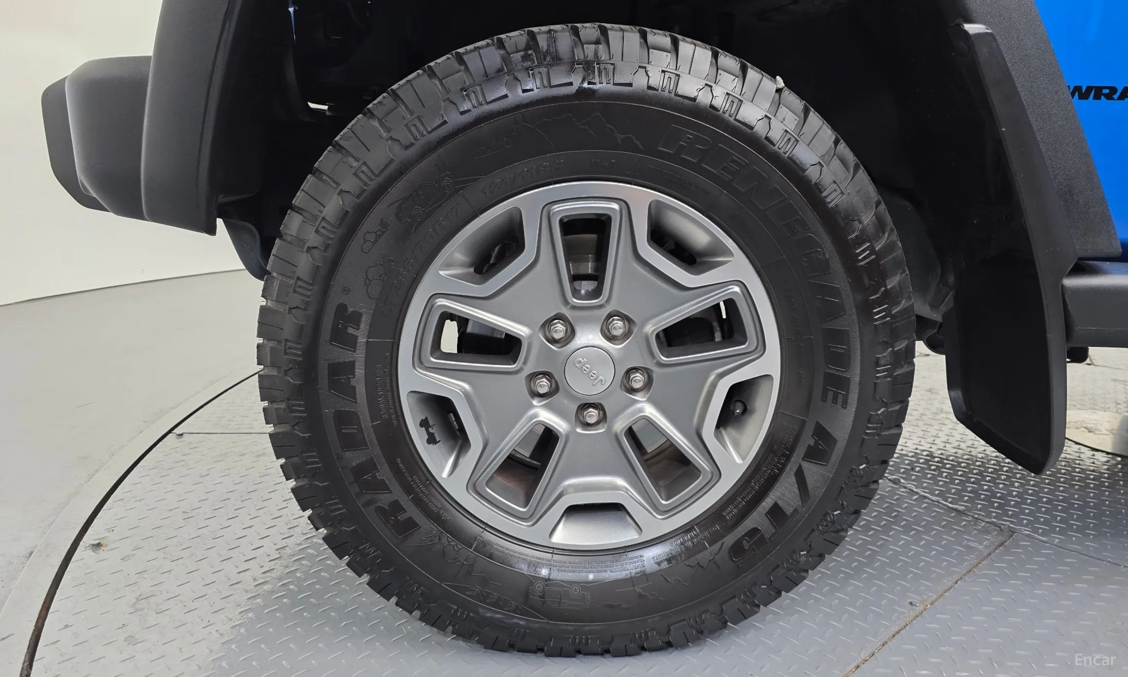 Jeep Wrangler (JK) превью 5
