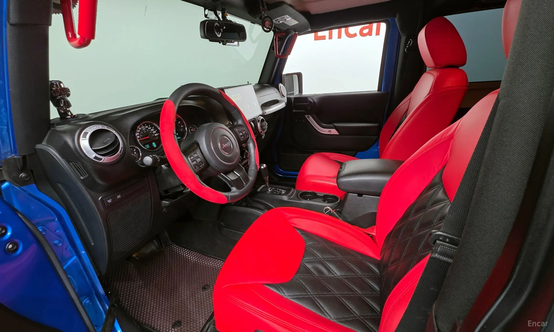 Jeep Wrangler (JK) превью 7
