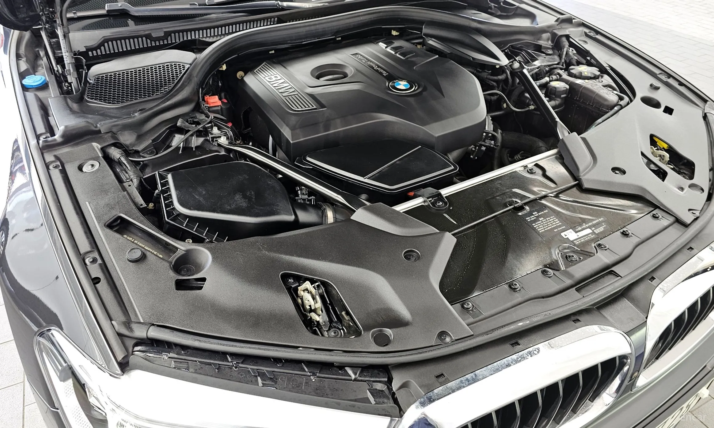 BMW 5 Series (G30) превью 6