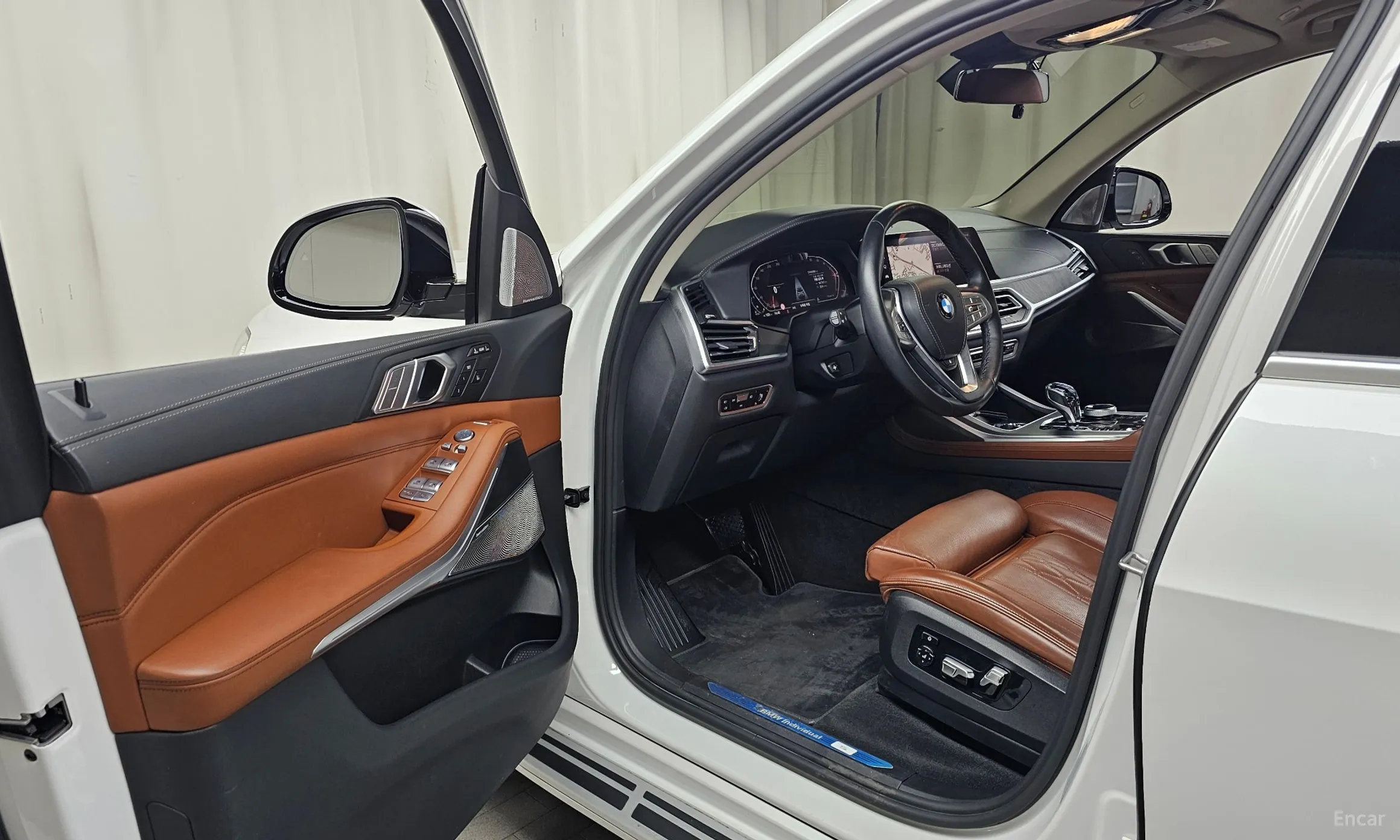 BMW X7 (G07) превью 10