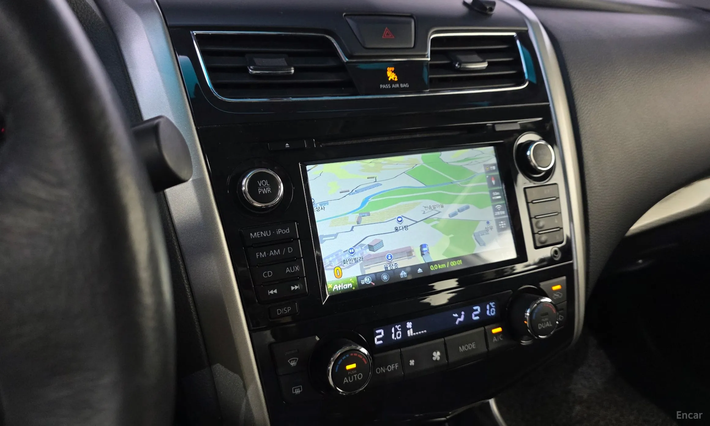 Nissan Altima превью 14