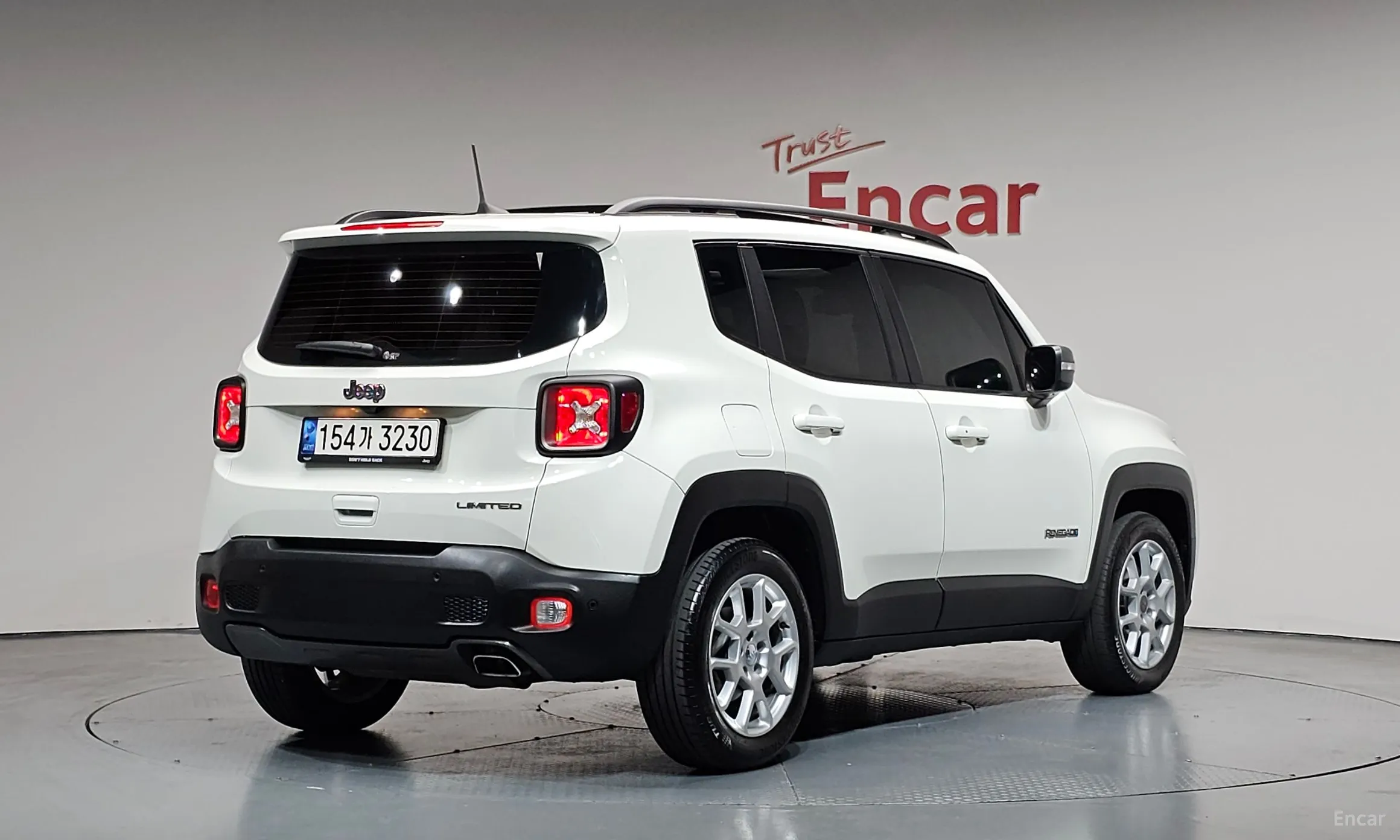 Jeep Renegade превью 2