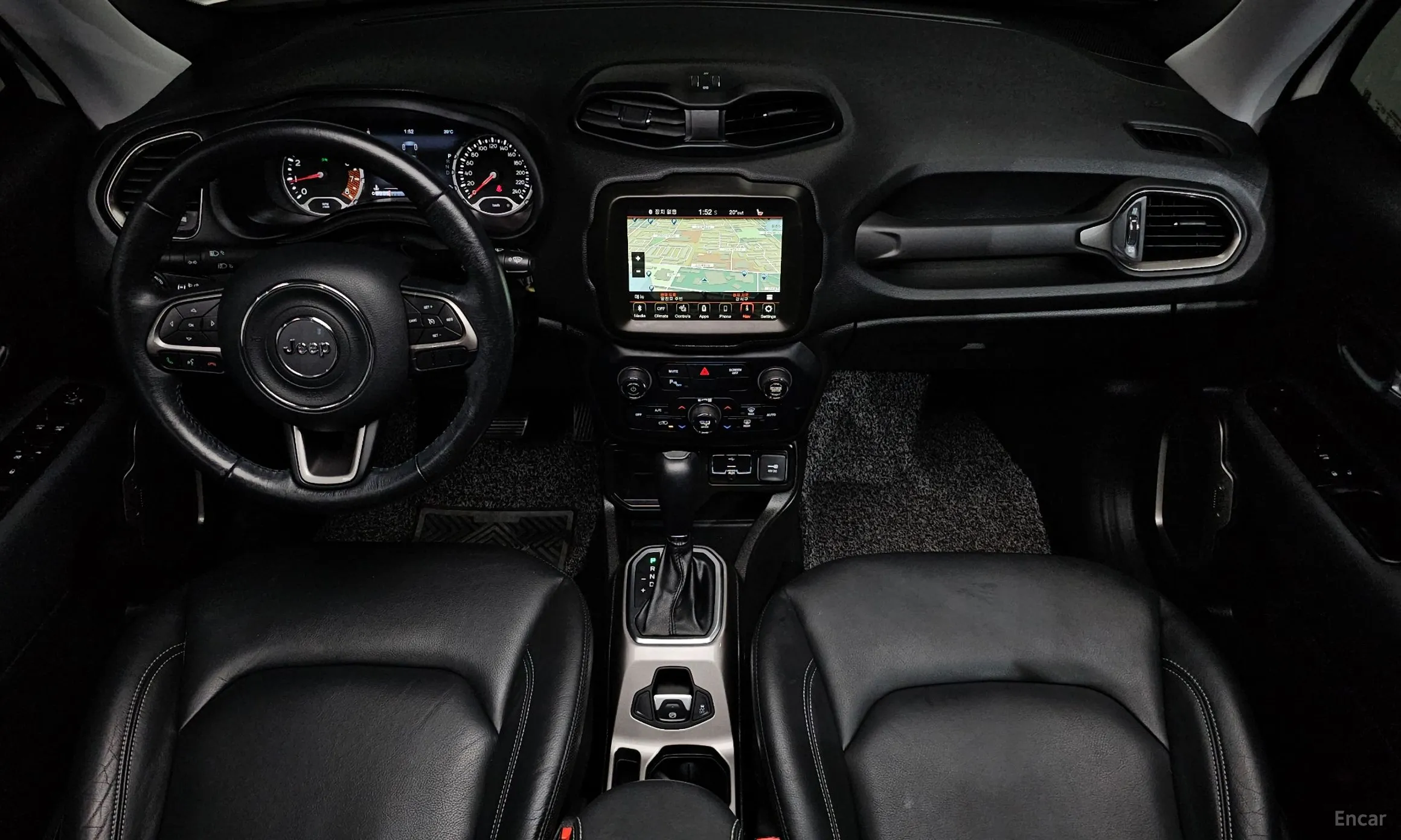 Jeep Renegade превью 7