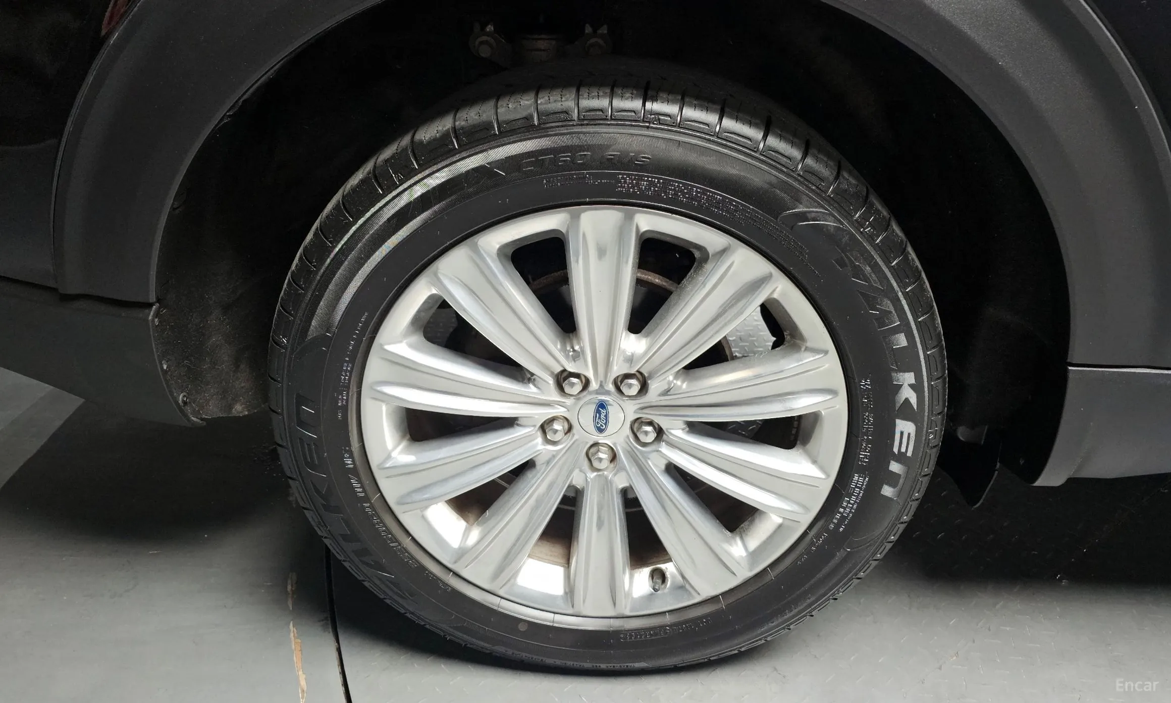 Ford Explorer 6th Generation превью 5