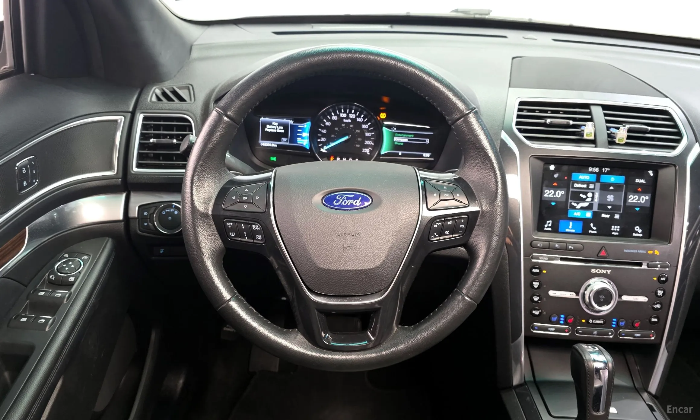 Ford Explorer превью 13