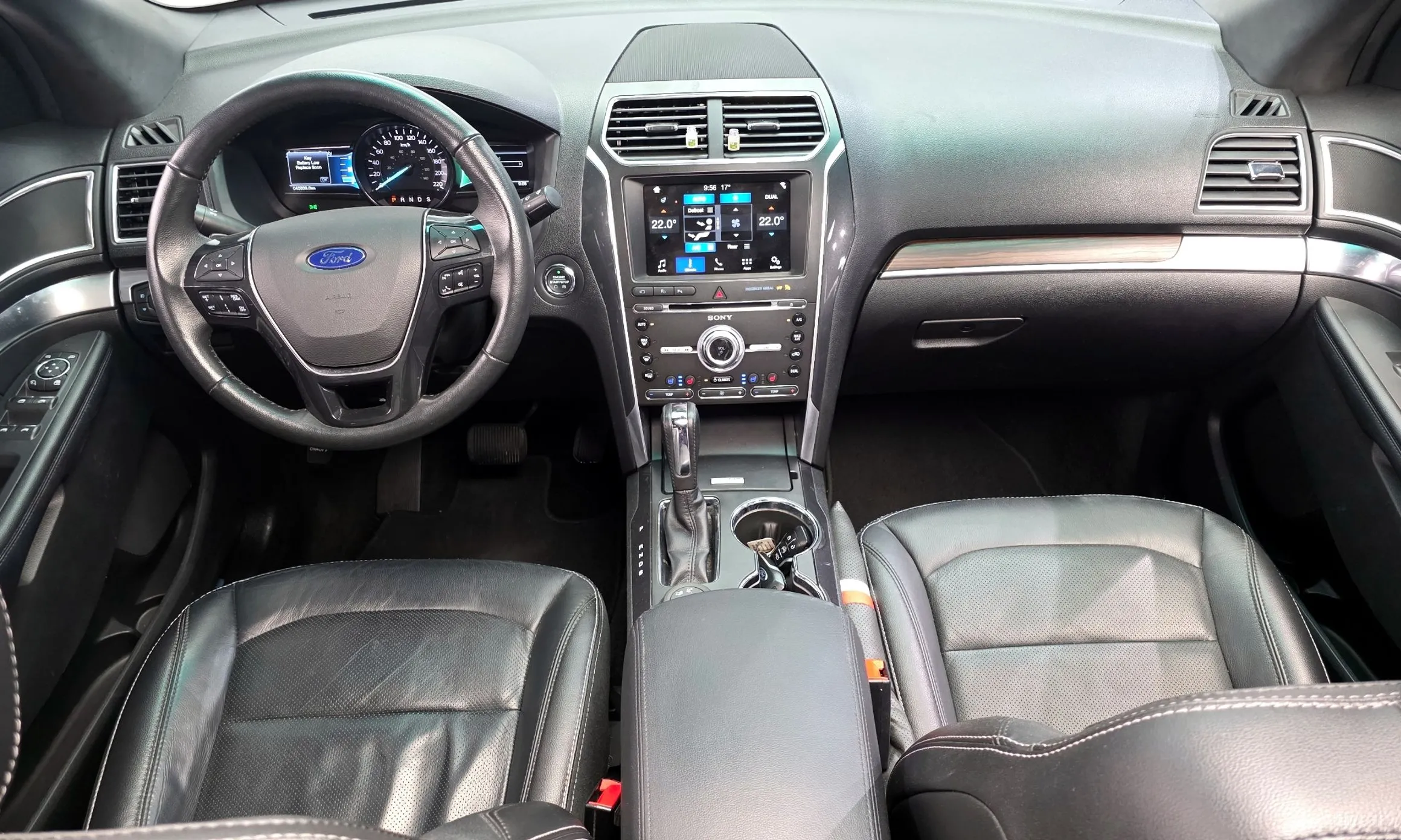 Ford Explorer превью 7