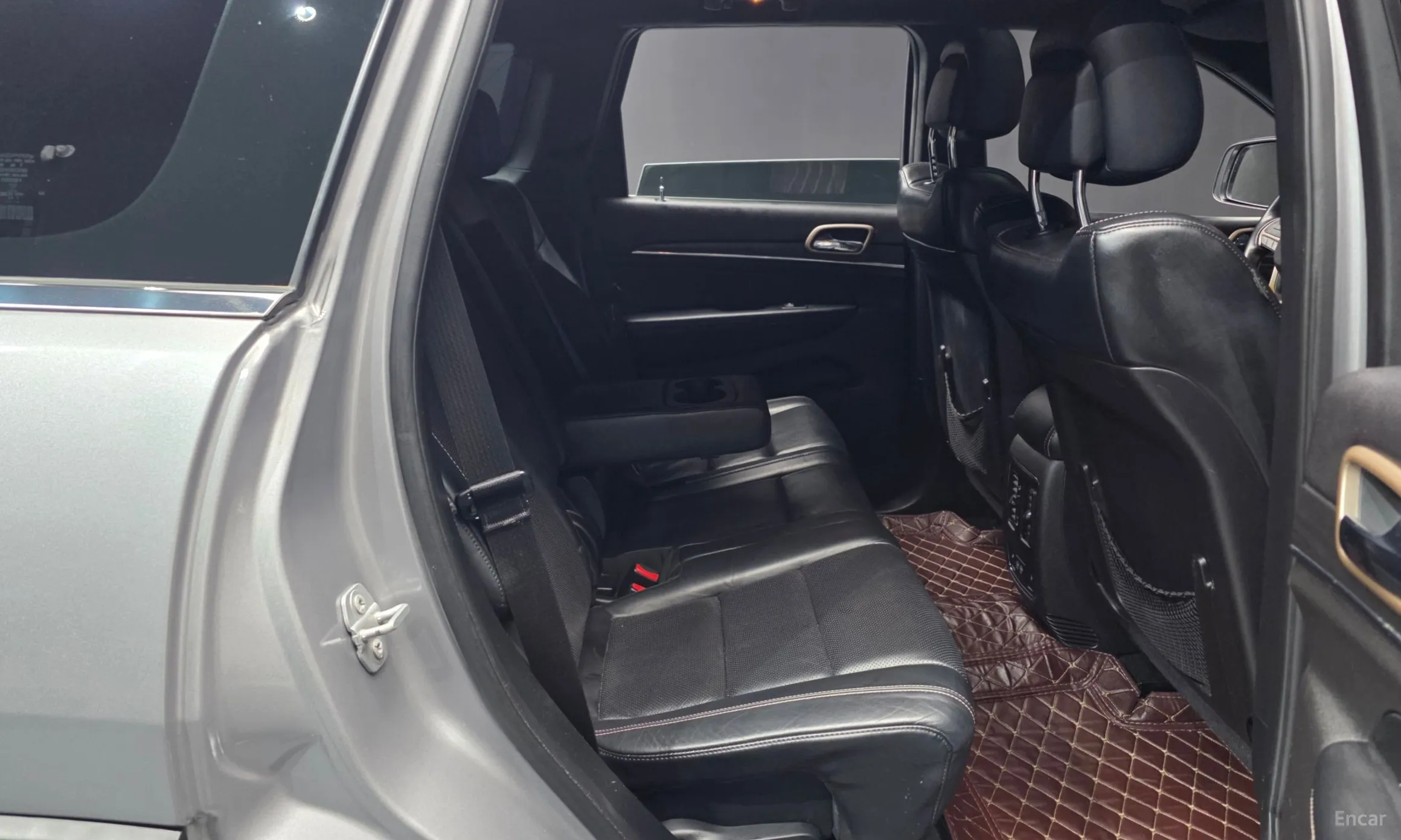 Jeep Grand Cherokee превью 12