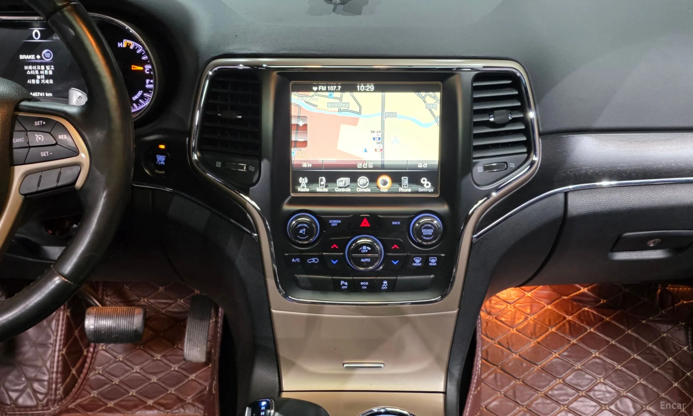 Jeep Grand Cherokee превью 14