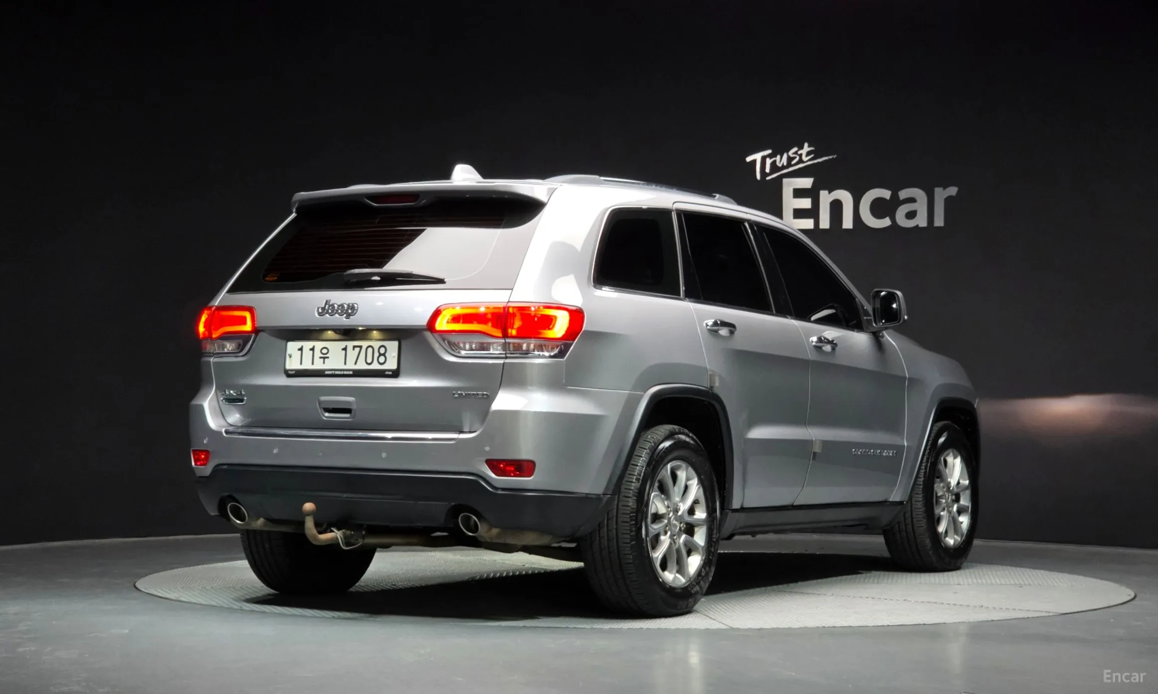 Jeep Grand Cherokee превью 2