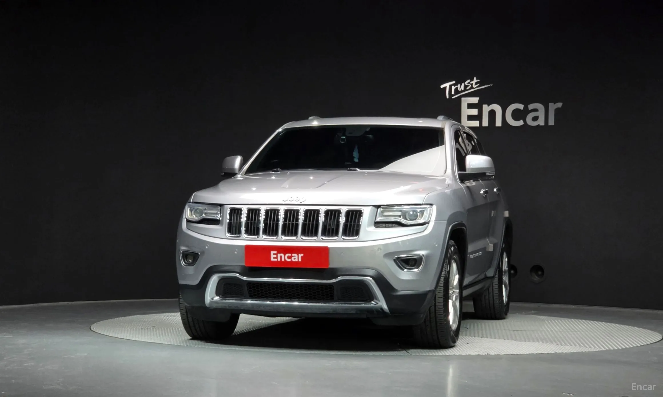 Jeep Grand Cherokee превью 3