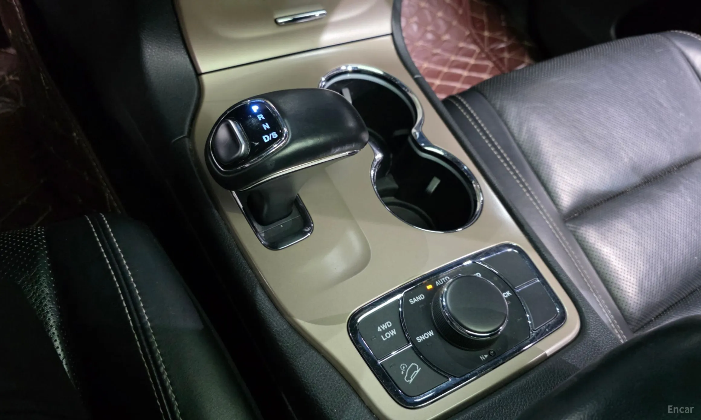 Jeep Grand Cherokee превью 9