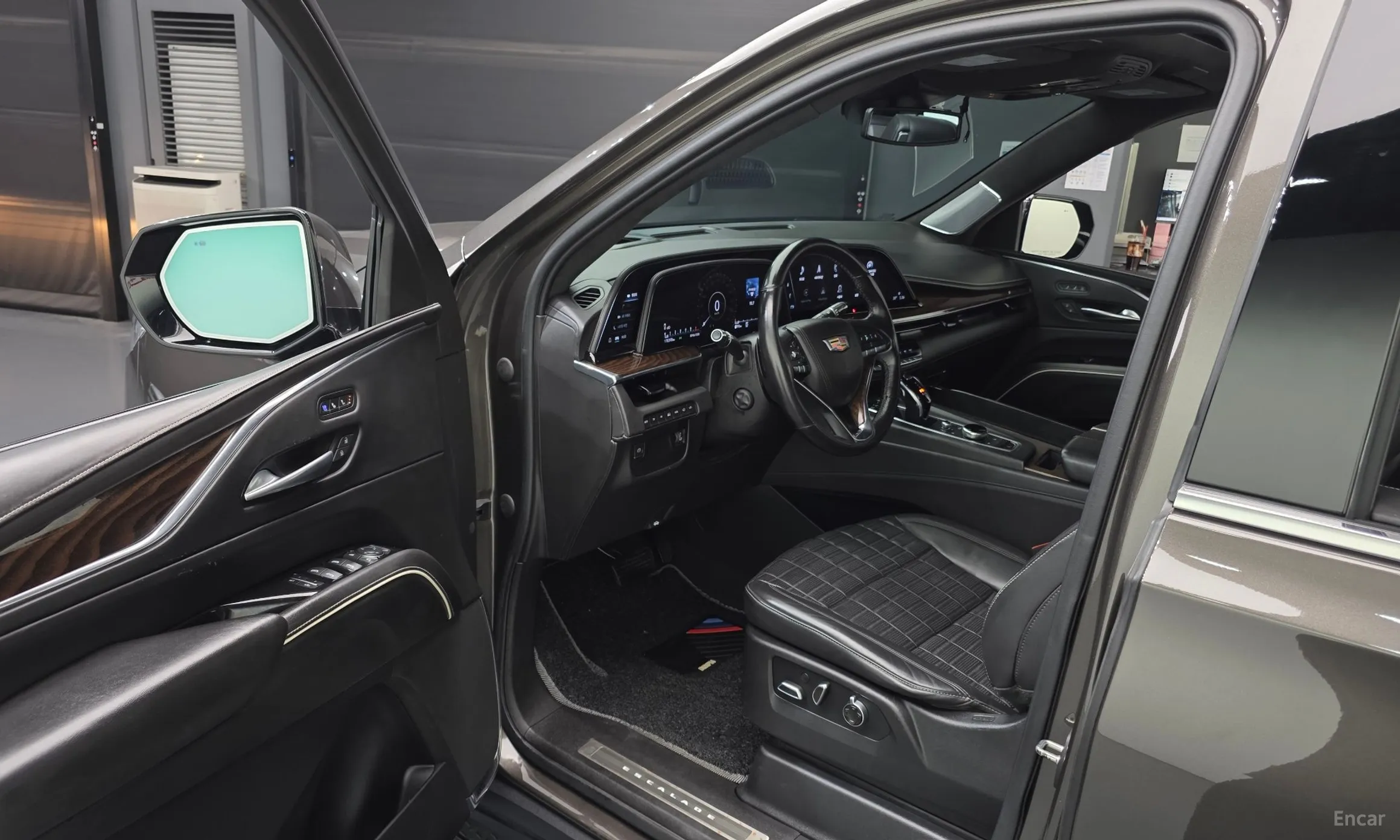 Cadillac Escalade 5th Generation превью 10