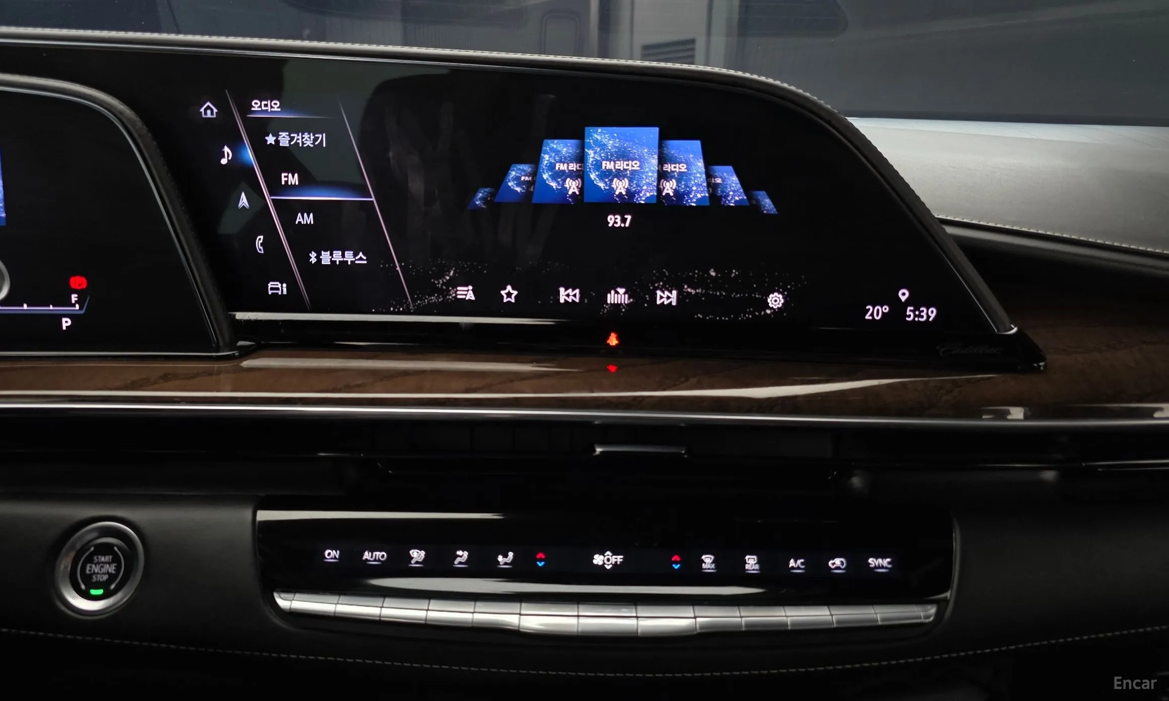 Cadillac Escalade 5th Generation превью 18