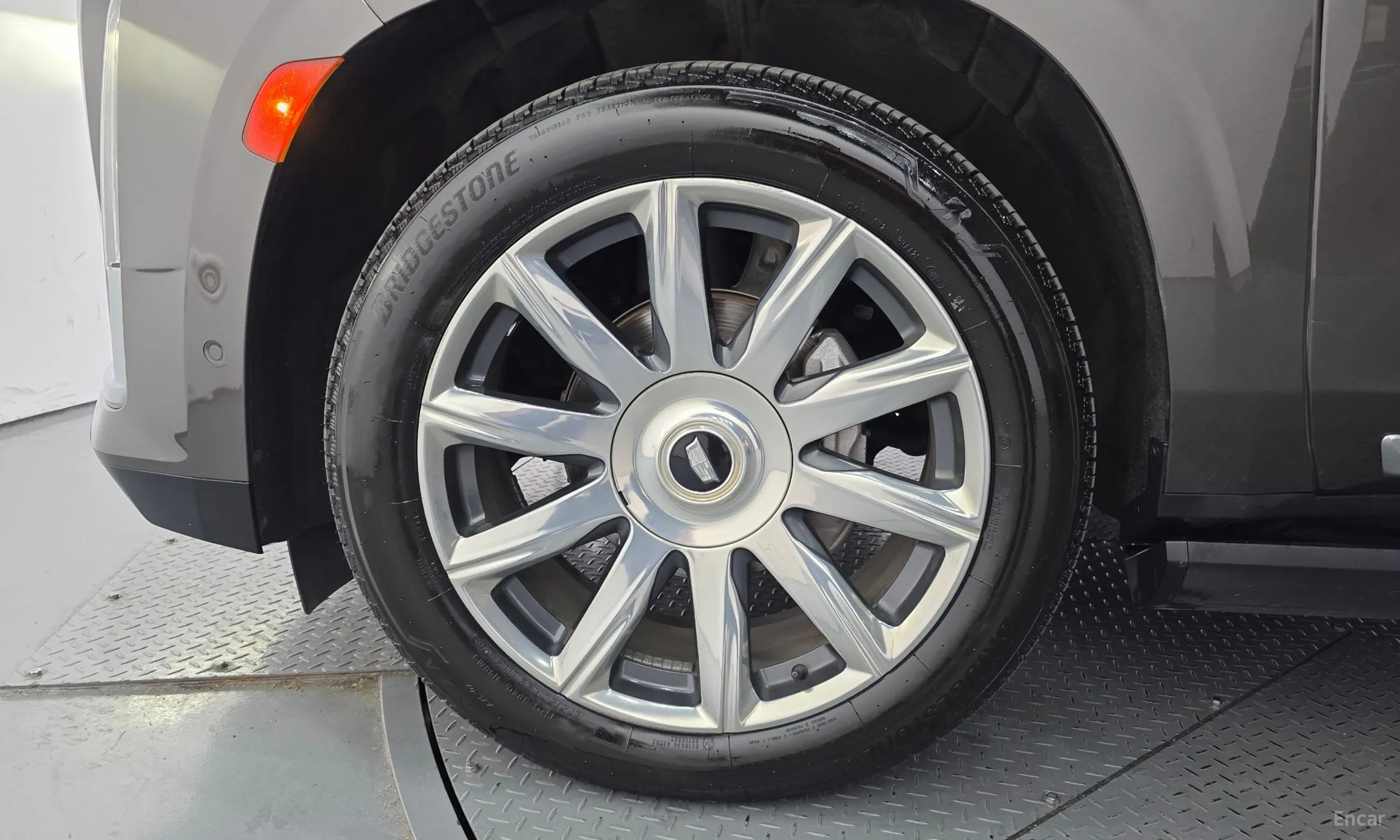 Cadillac Escalade 5th Generation превью 5