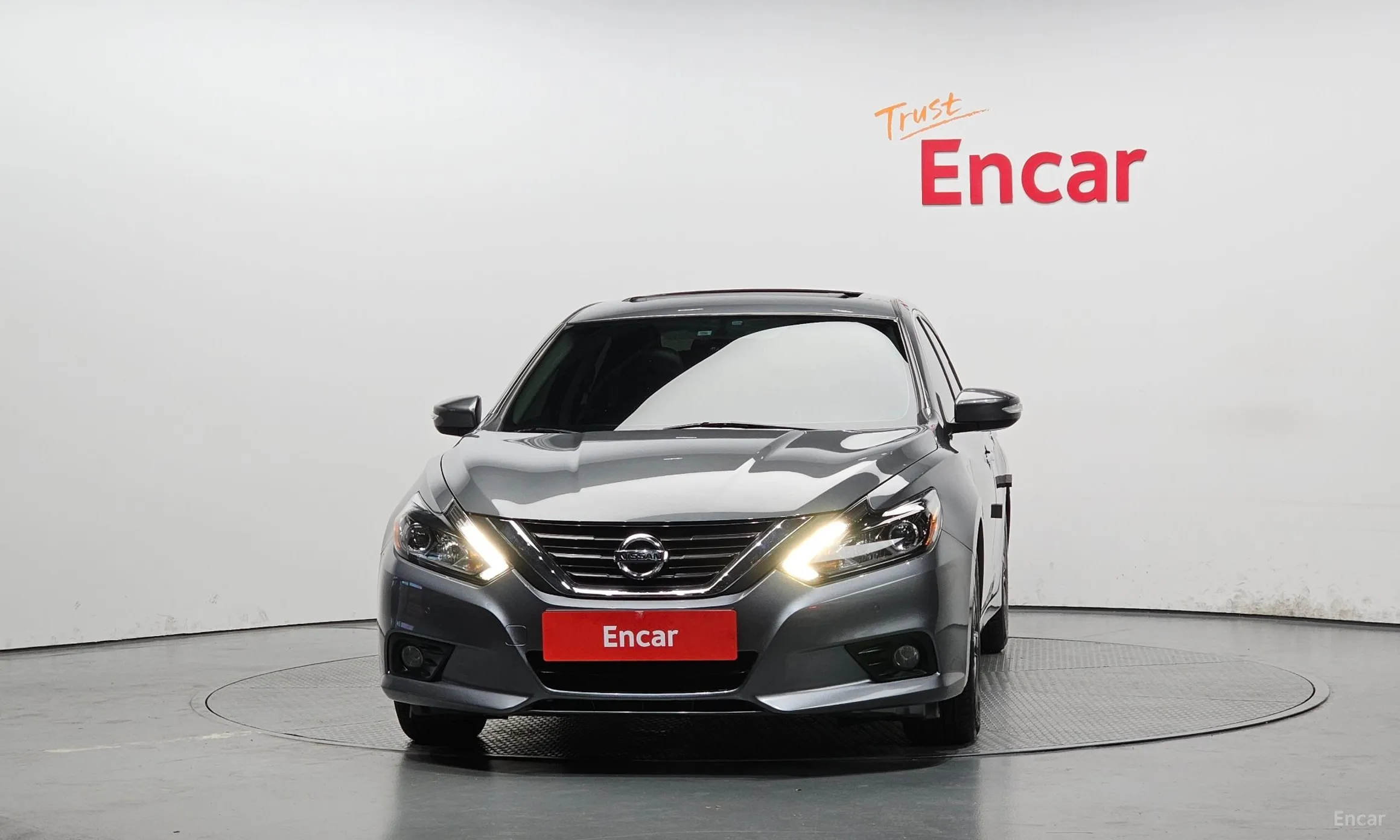 Nissan Altima превью 3