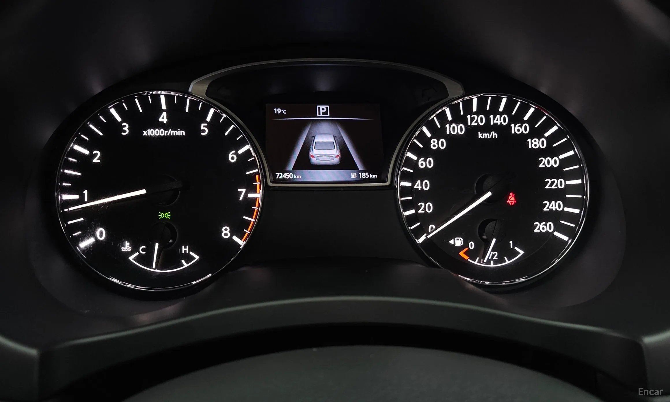 Nissan Altima превью 8