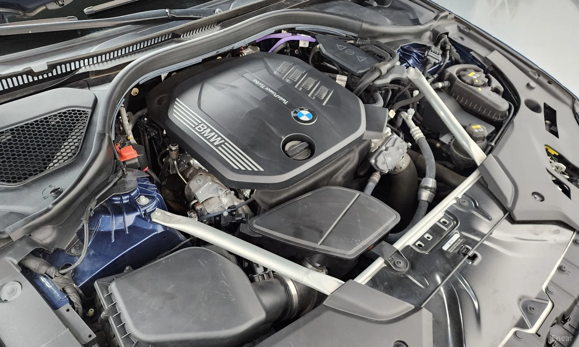 BMW 5 Series (G30) превью 6