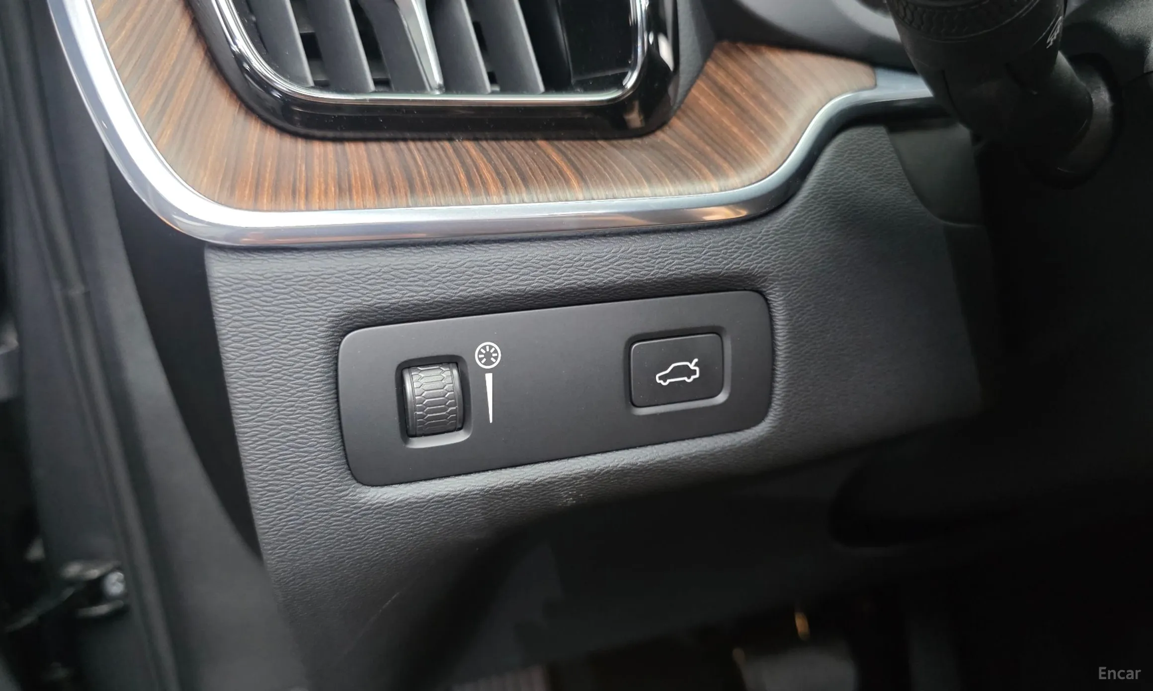 Volvo XC60 Gen 2 превью 17