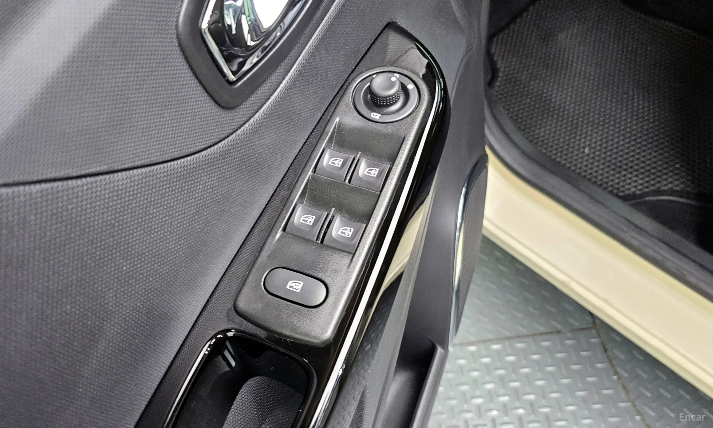 Renault Korea (Samsung) QM3 превью 17