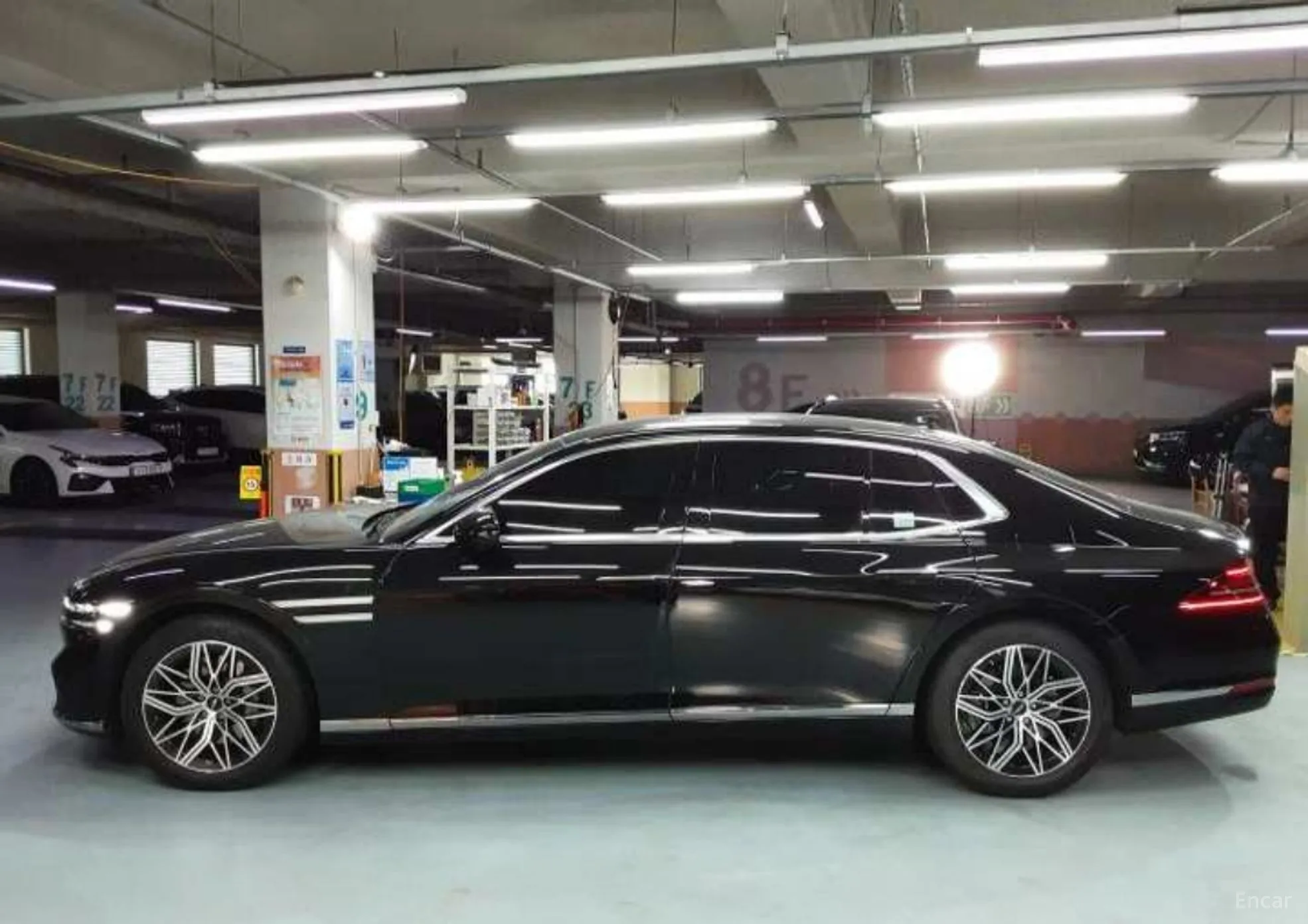 Genesis G90 (RS4) превью 5