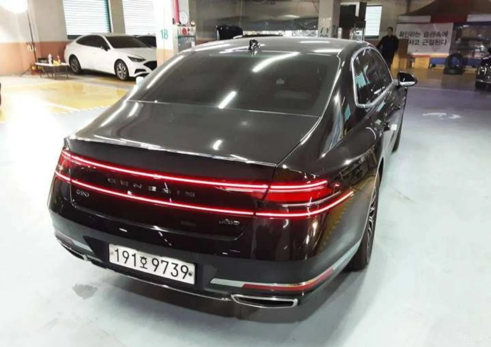 Genesis G90 (RS4) превью 6