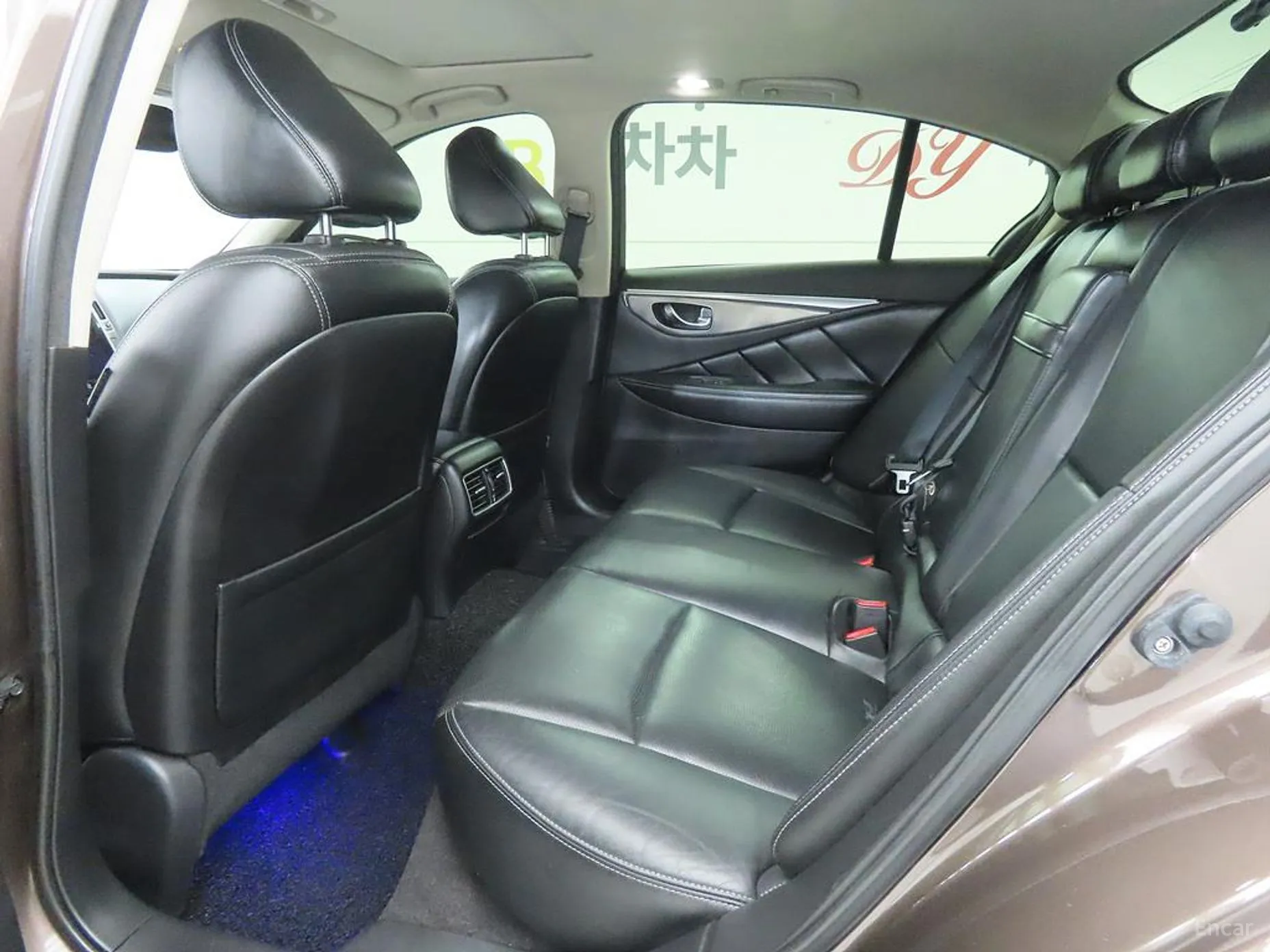 Infiniti Q50 превью 6