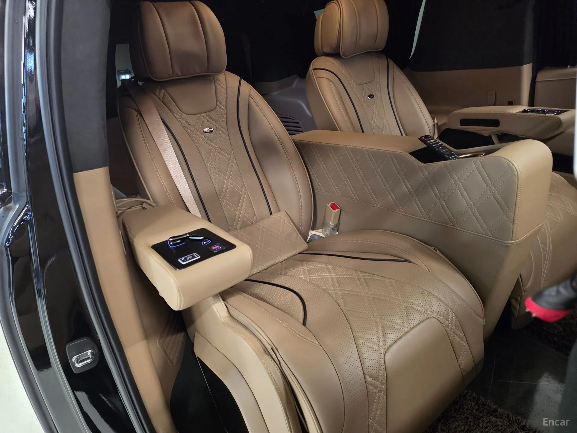 Cadillac Escalade превью 11