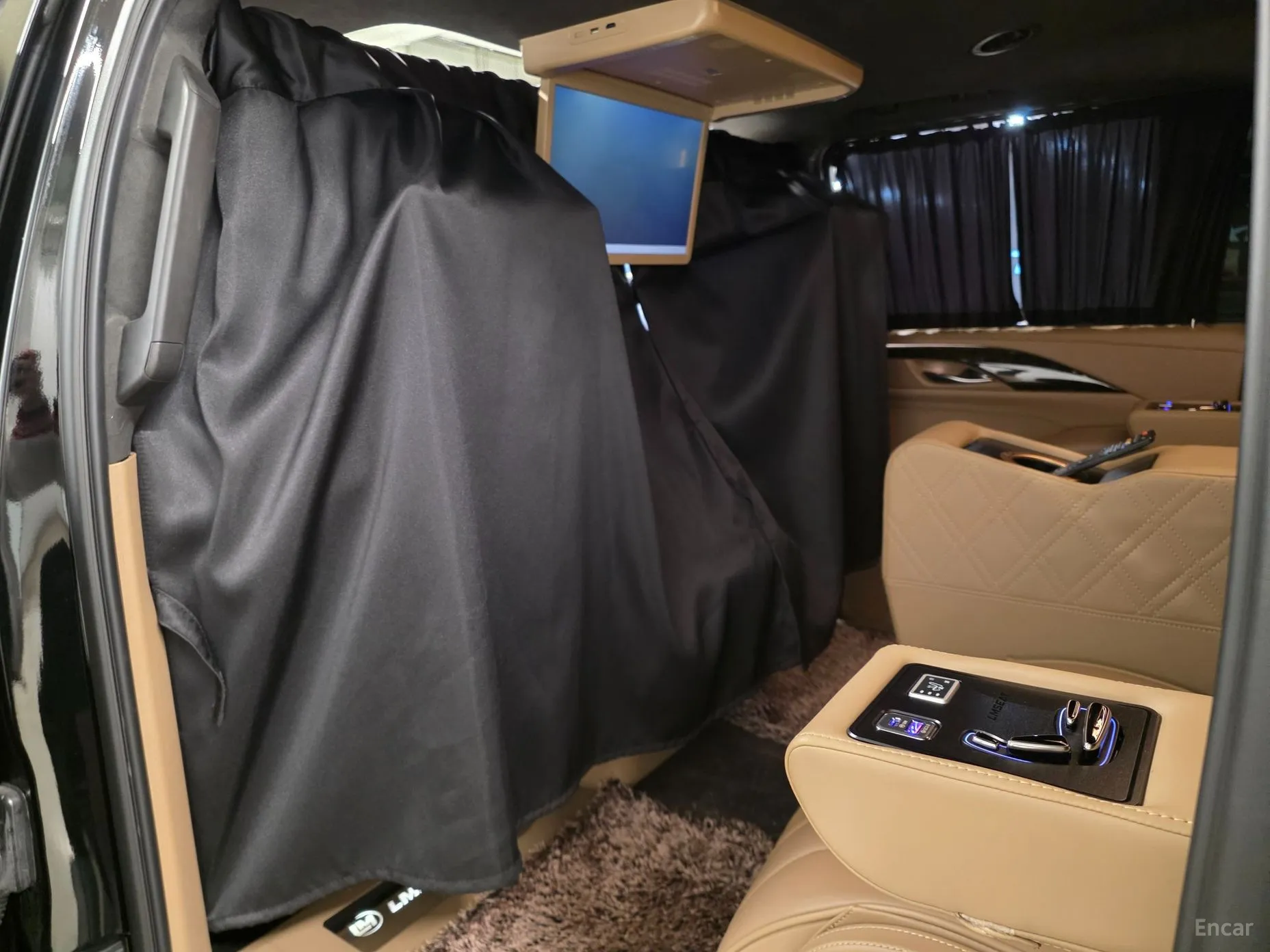 Cadillac Escalade превью 13