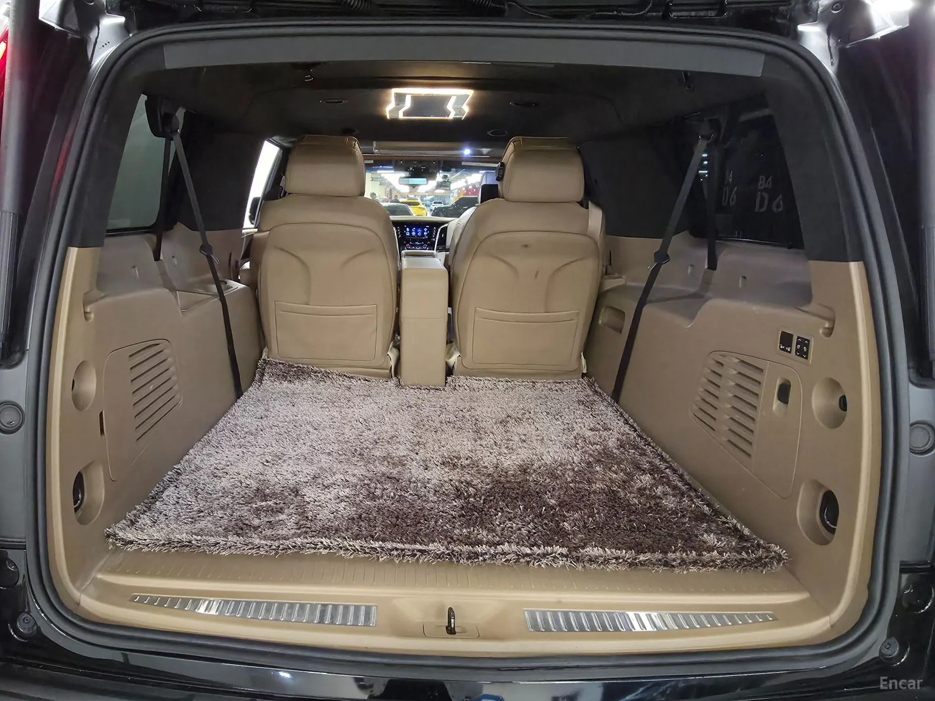 Cadillac Escalade превью 20