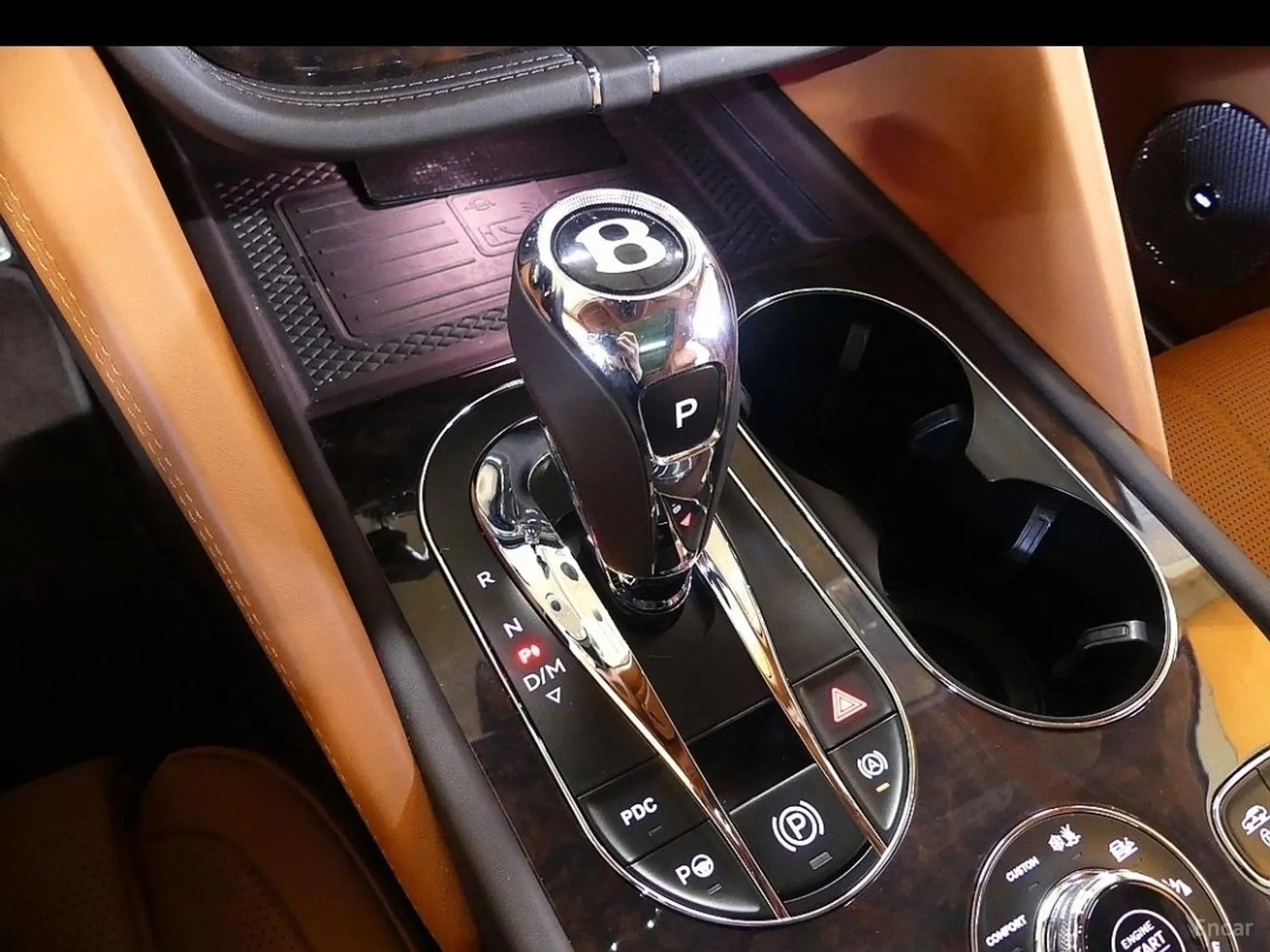 Bentley Bentayga превью 9