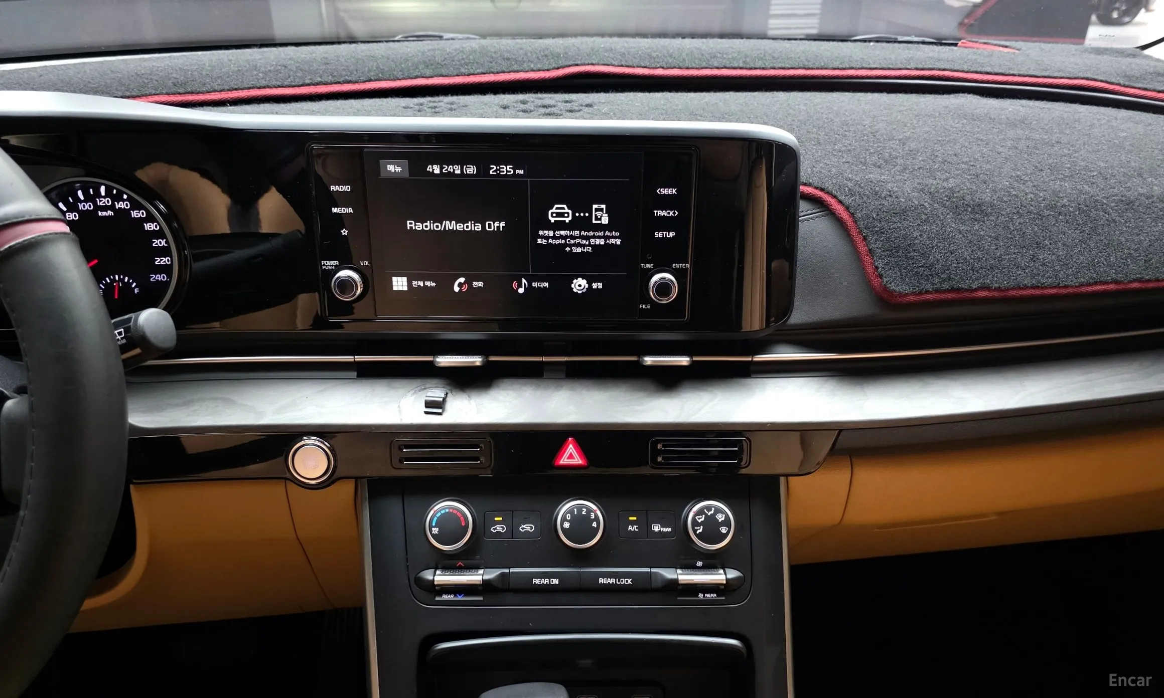 Kia Carnival Gen 4 превью 14