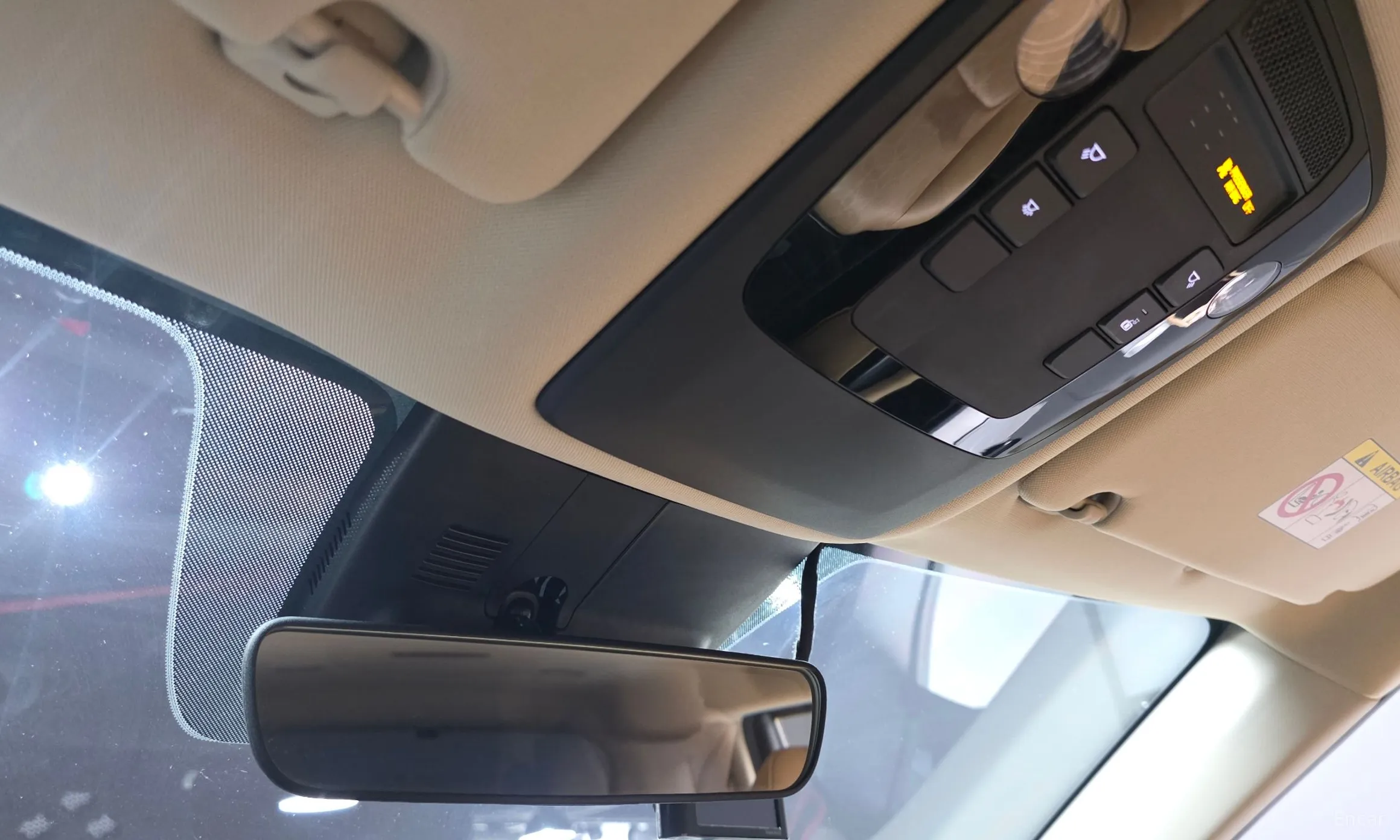 Kia Carnival Gen 4 превью 16