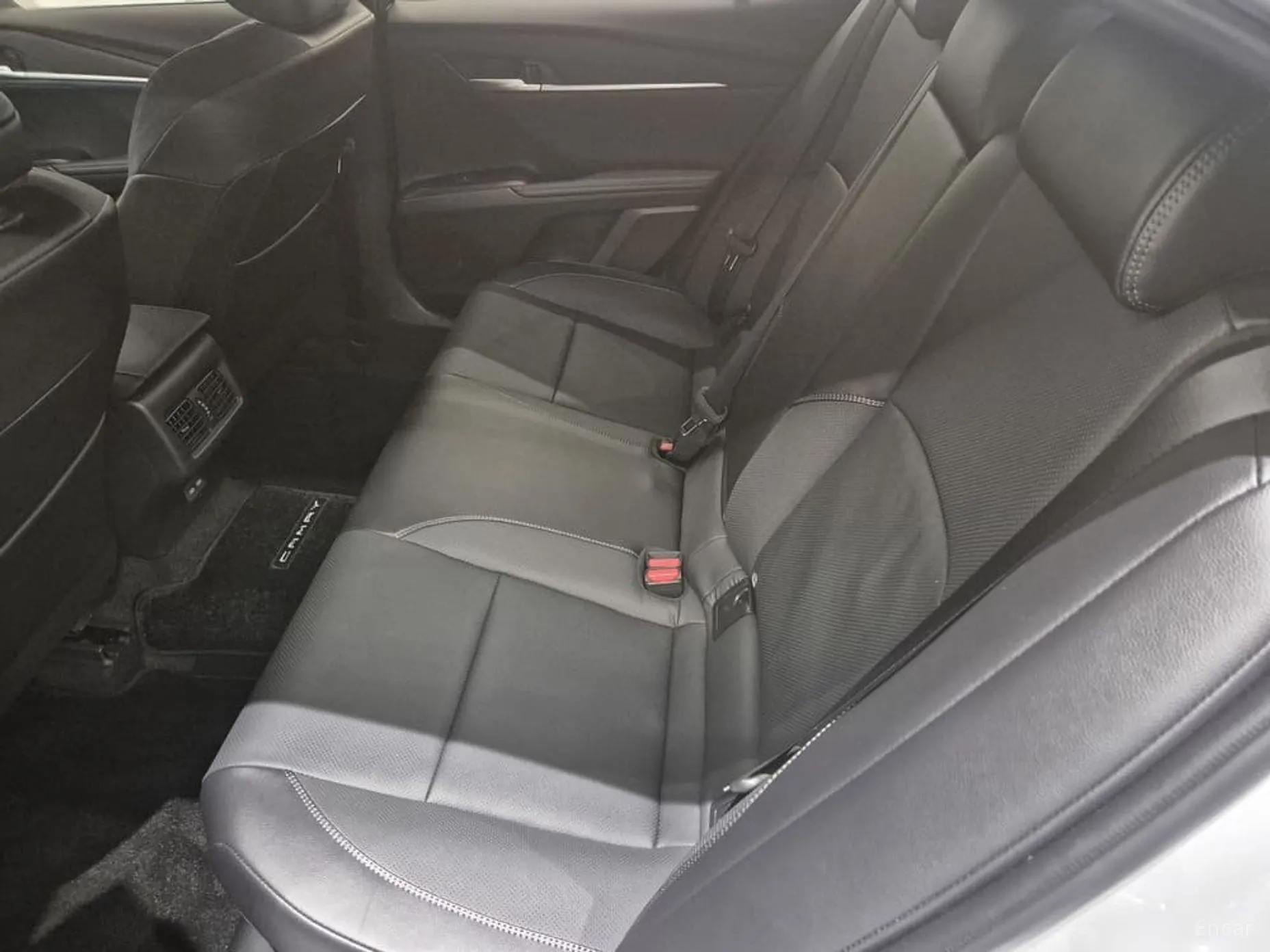 Toyota Camry (XV80) превью 11