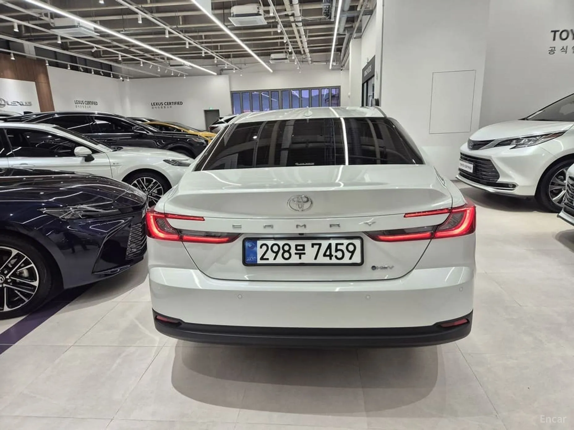 Toyota Camry (XV80) превью 4