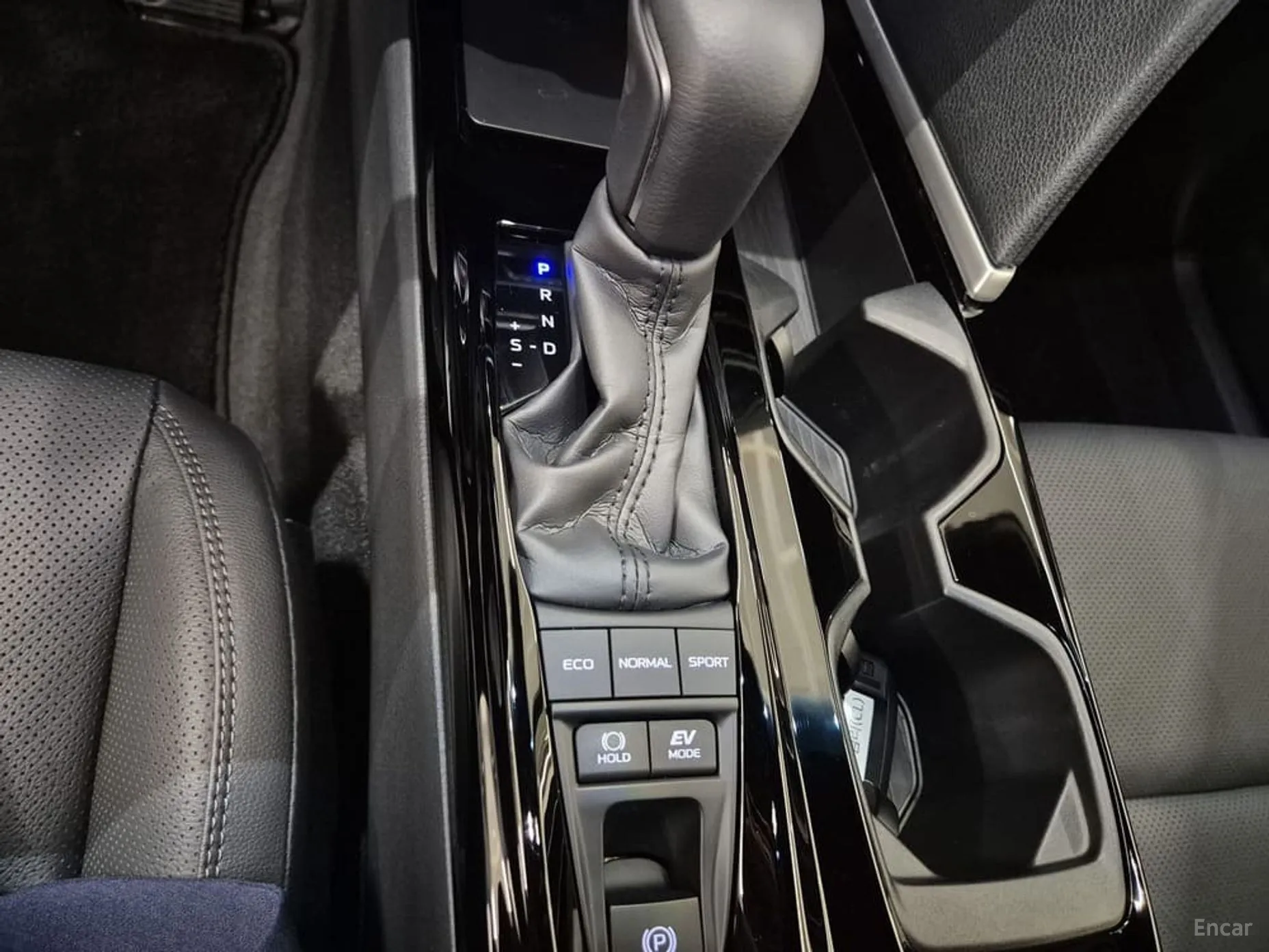 Toyota Camry (XV80) превью 9